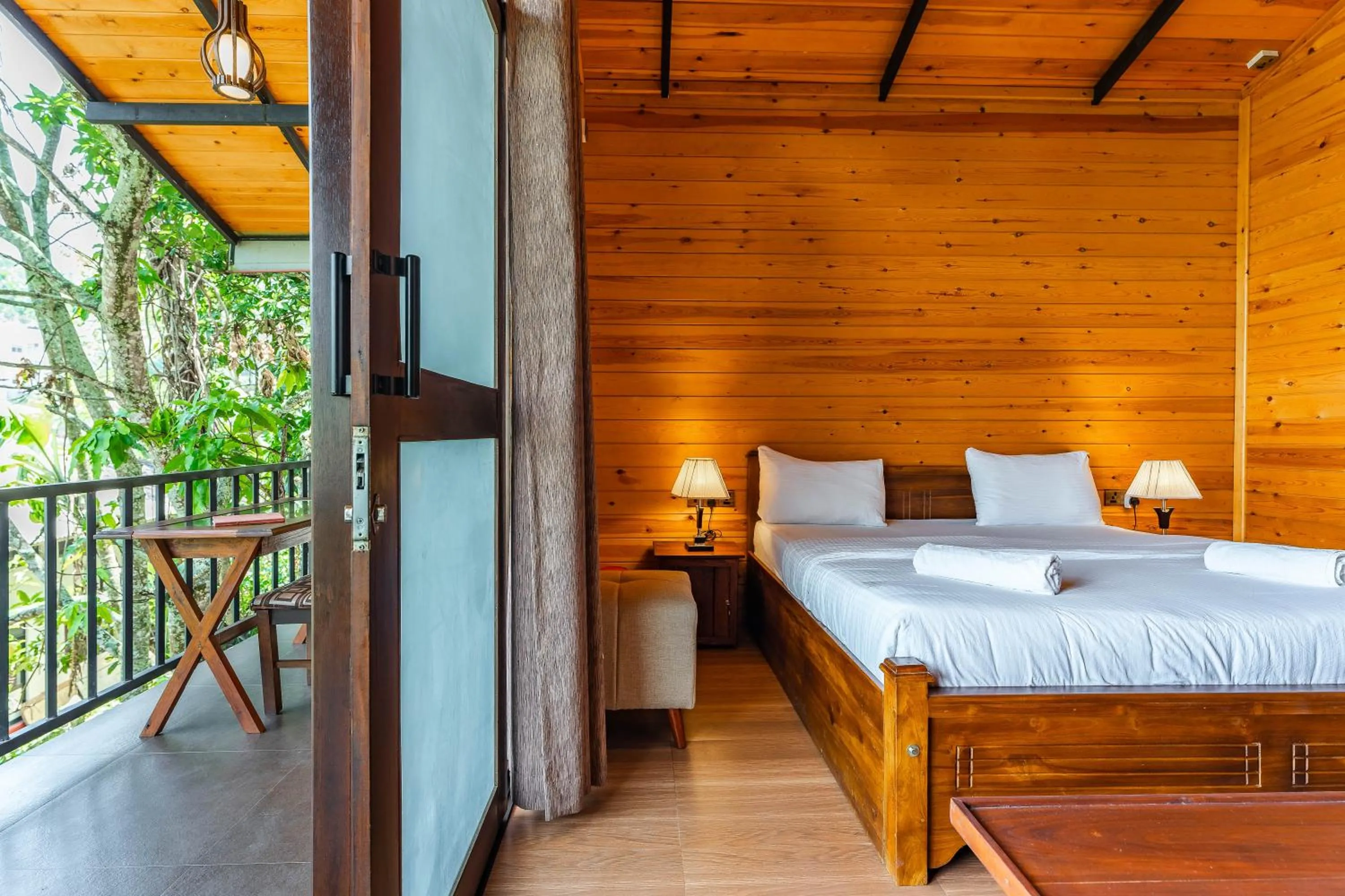 Bed in Maleesha Homestay