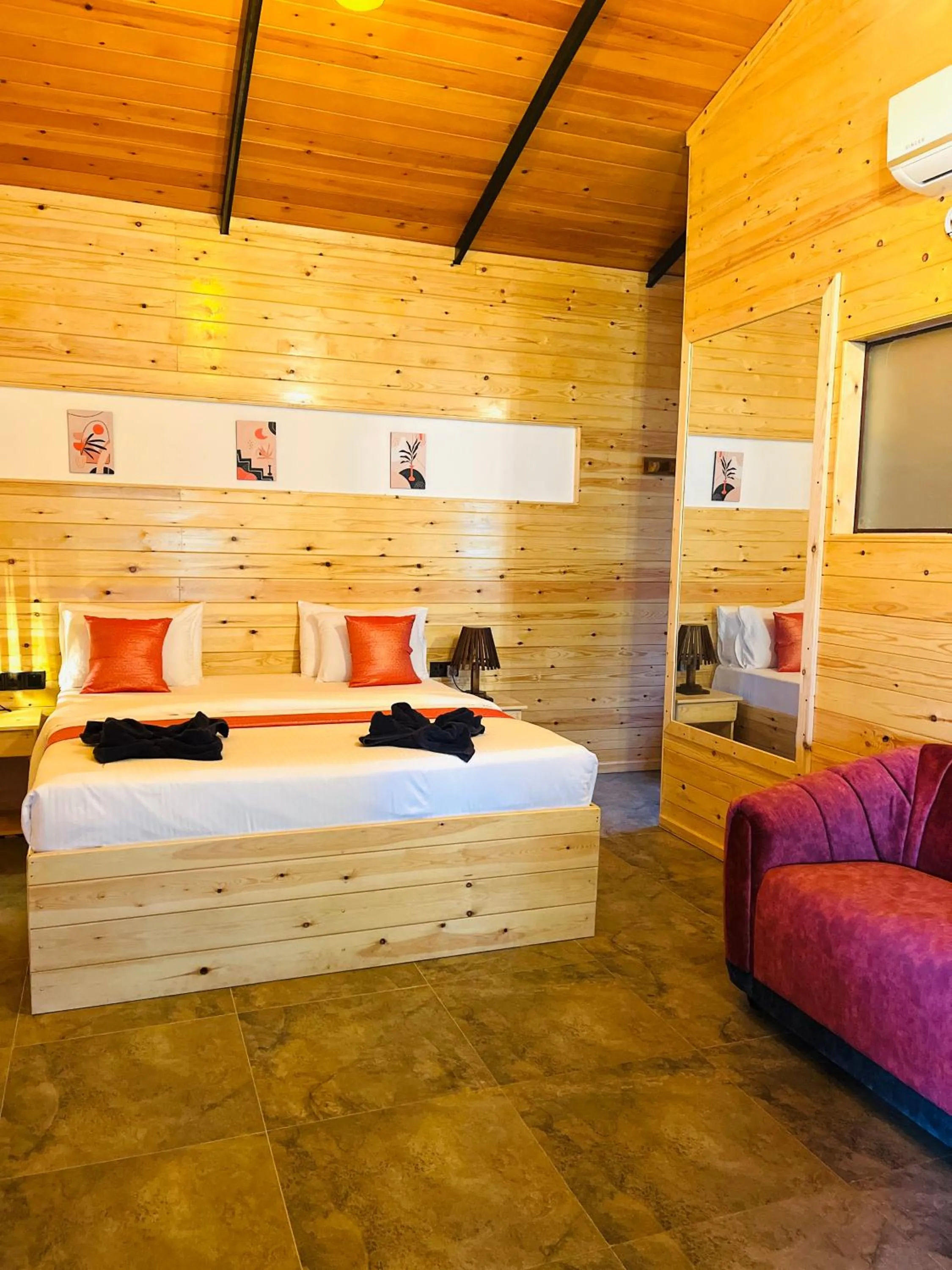 Bed in Maleesha Homestay