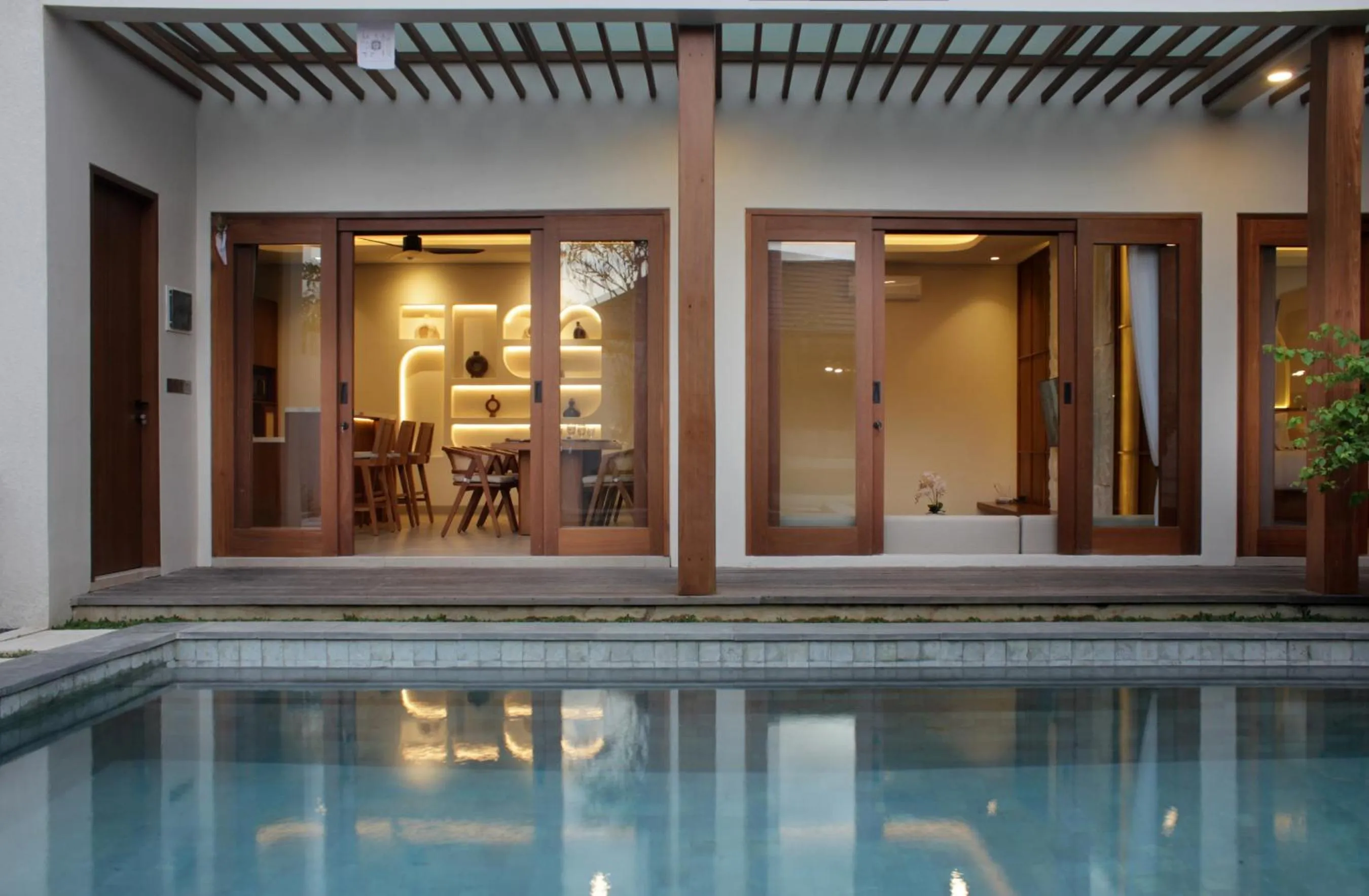 Swimming pool in The Murdha Villa