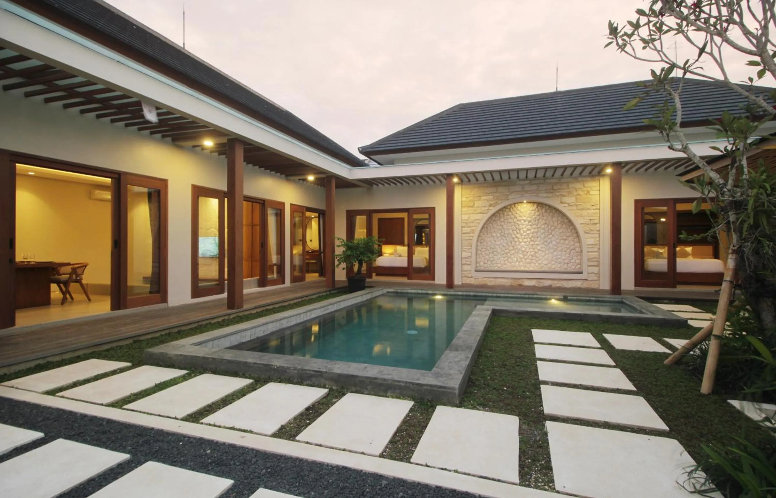 Swimming pool in The Murdha Villa