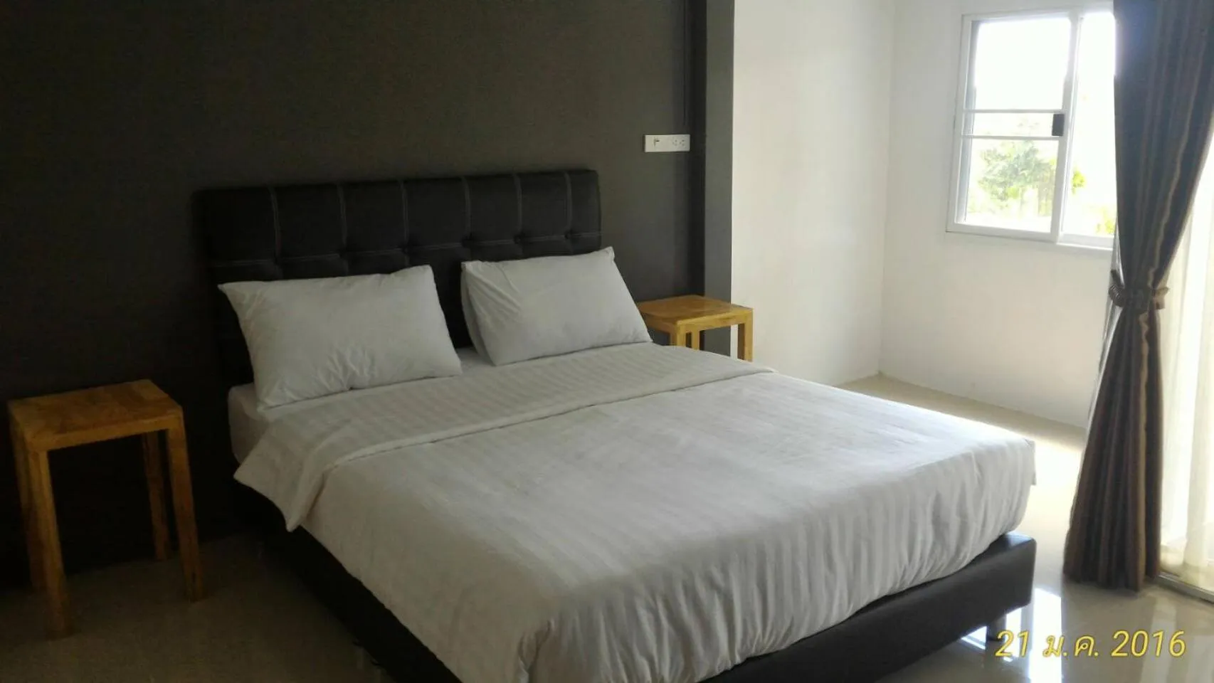 Photo of the whole room, Bed in Loftel @ Nakhon