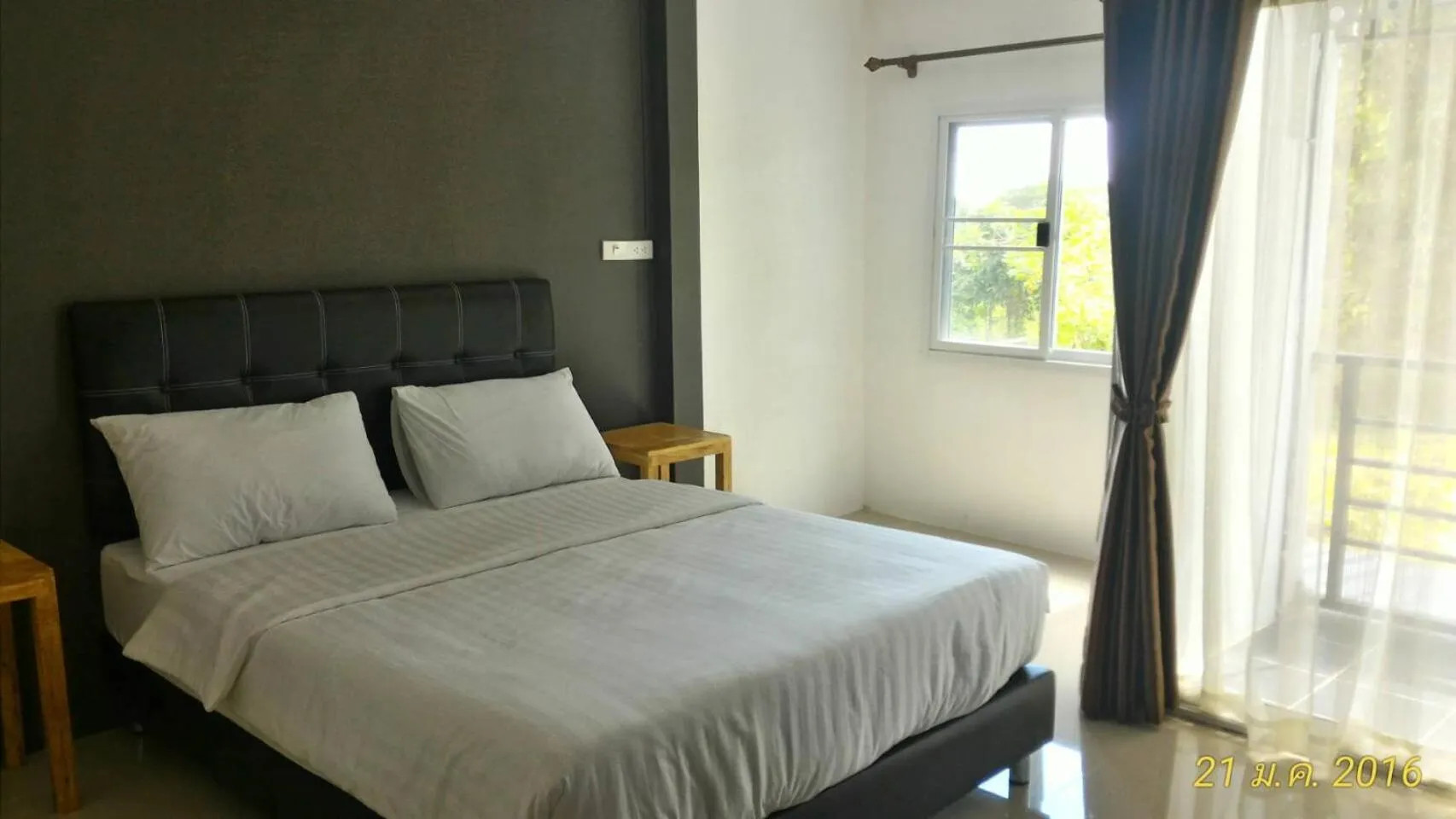 Photo of the whole room, Bed in Loftel @ Nakhon