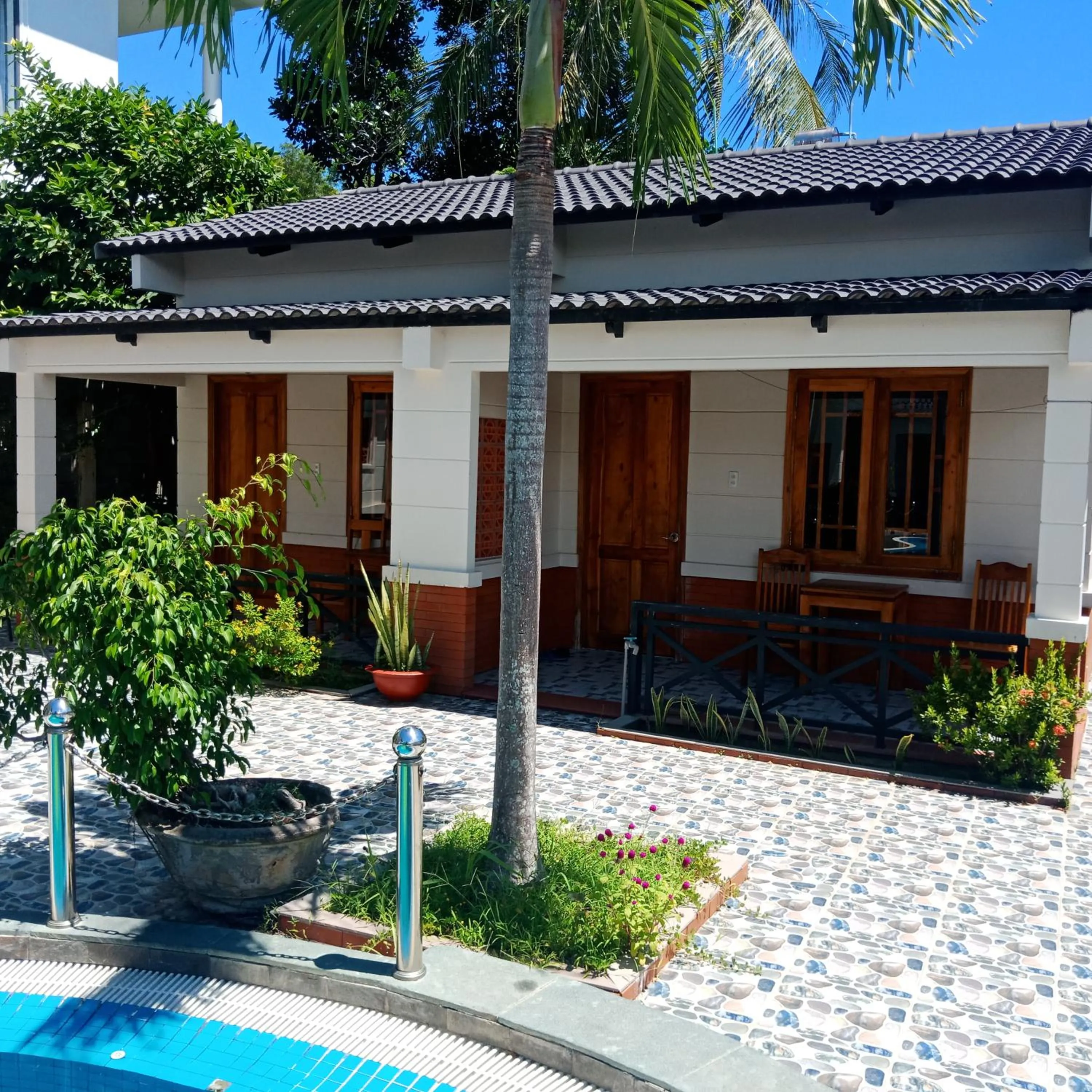 Patio in Nhat Huy Bungalow Phu Quoc