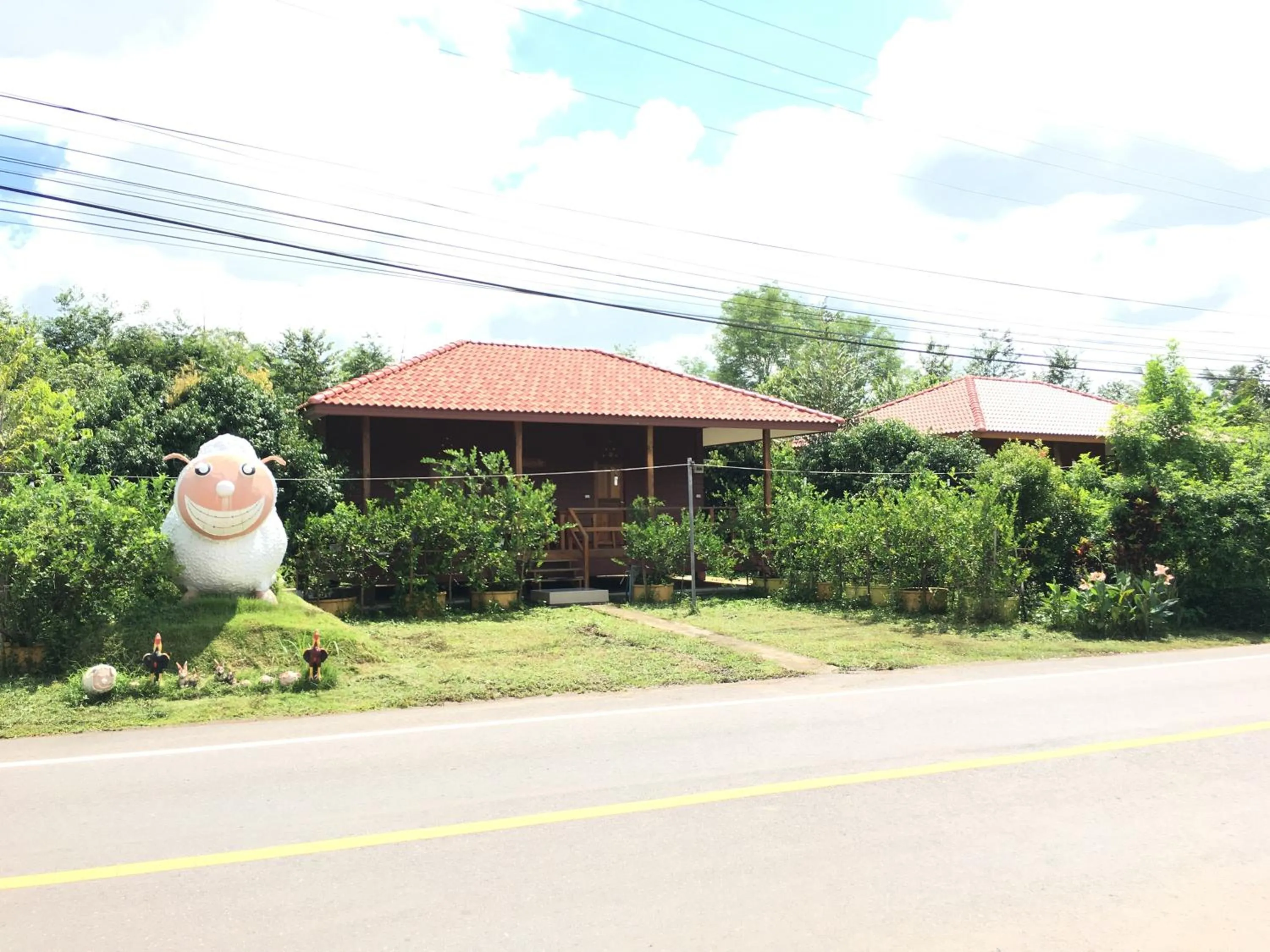 Property building in Bansuan Krukob