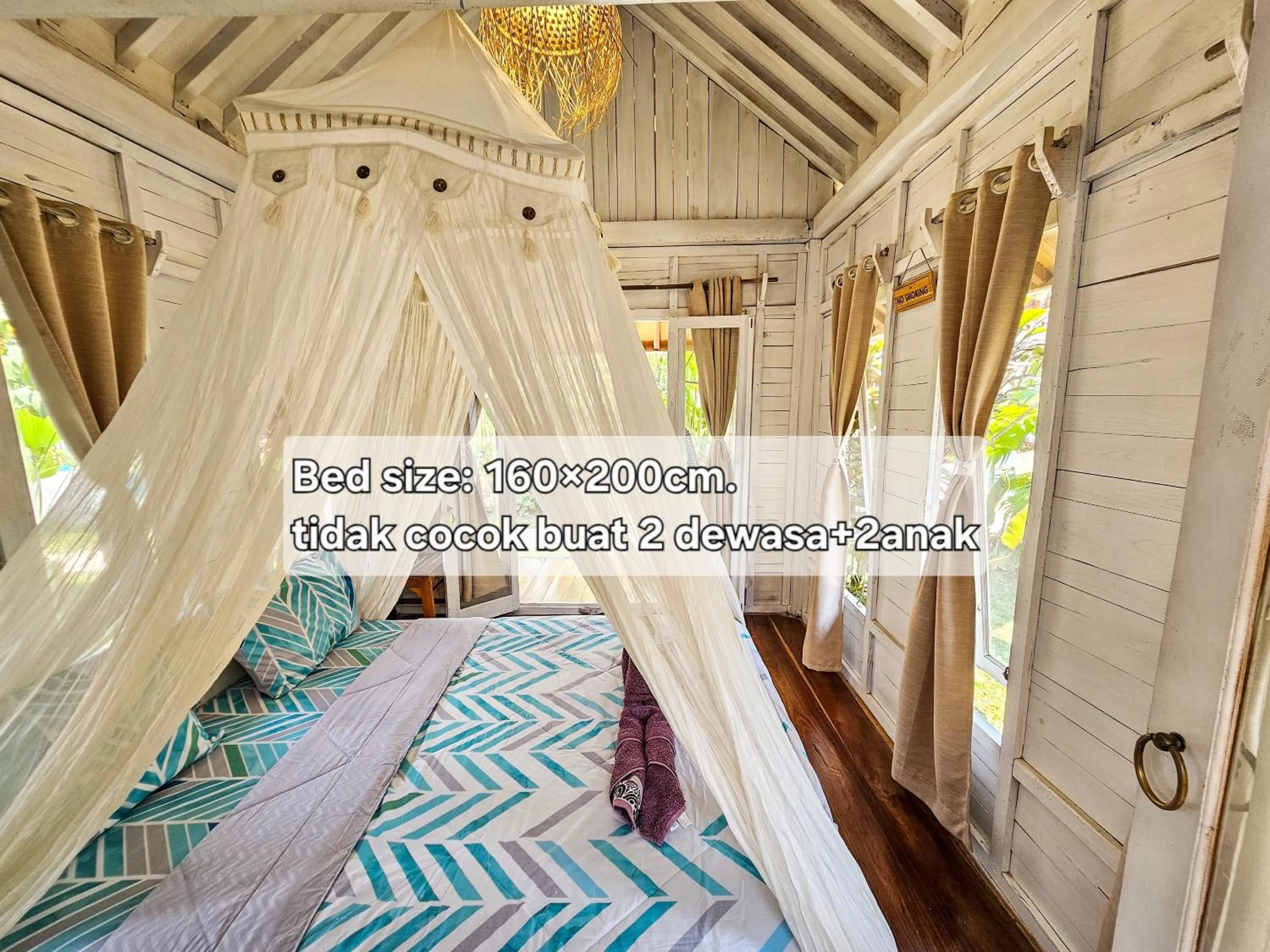 Bed in Janur Bungalow