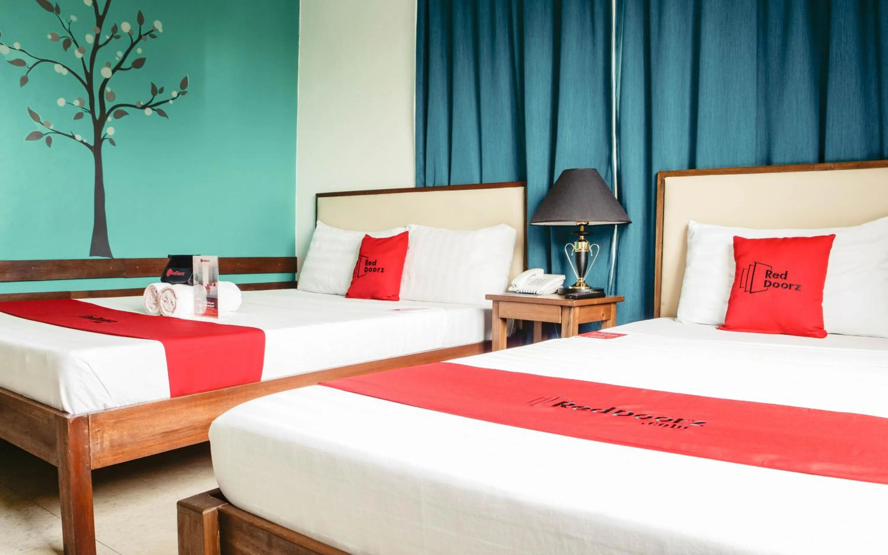 Bed in RedDoorz Plus near Rizal Junction