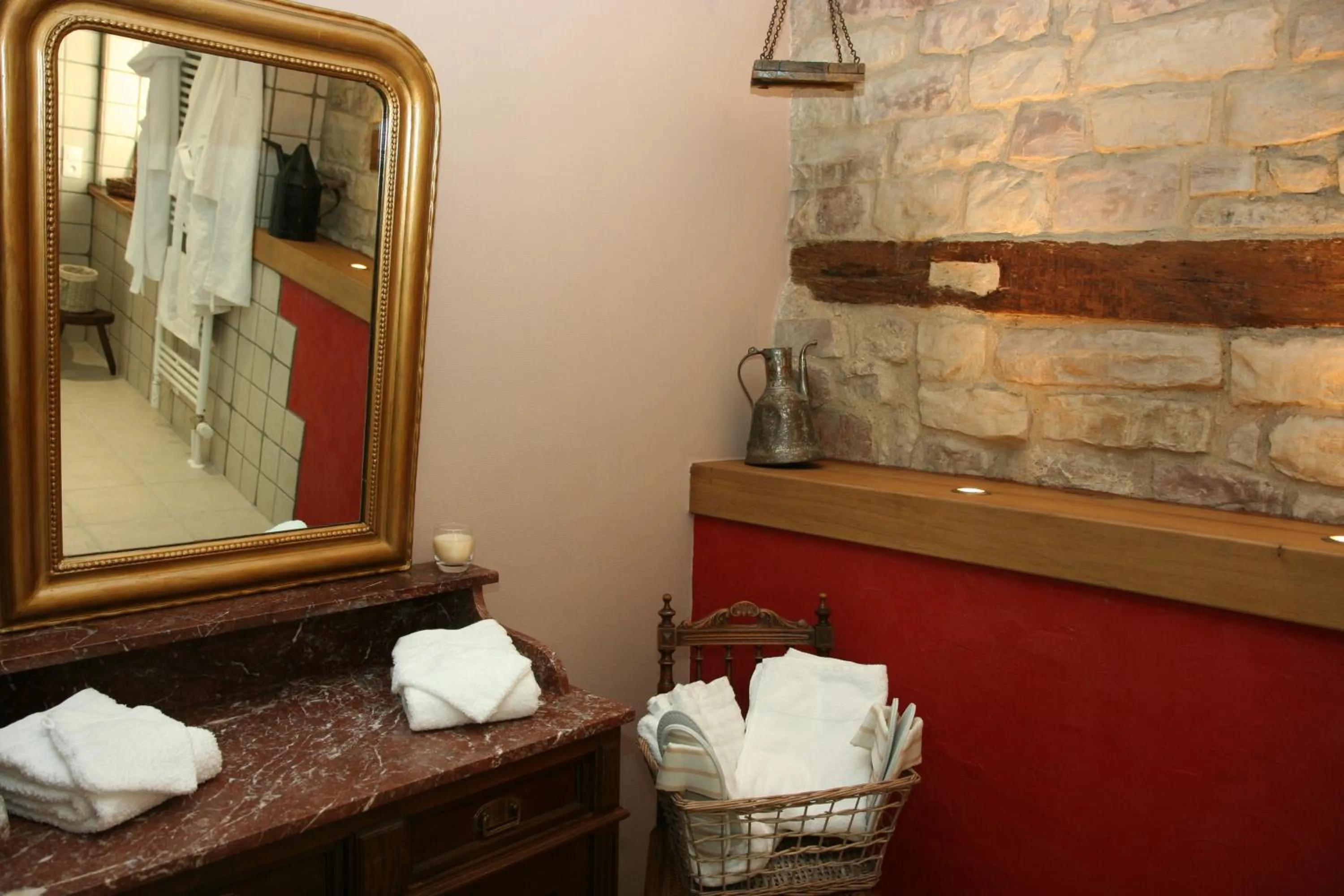 Decorative detail in Hagebuche