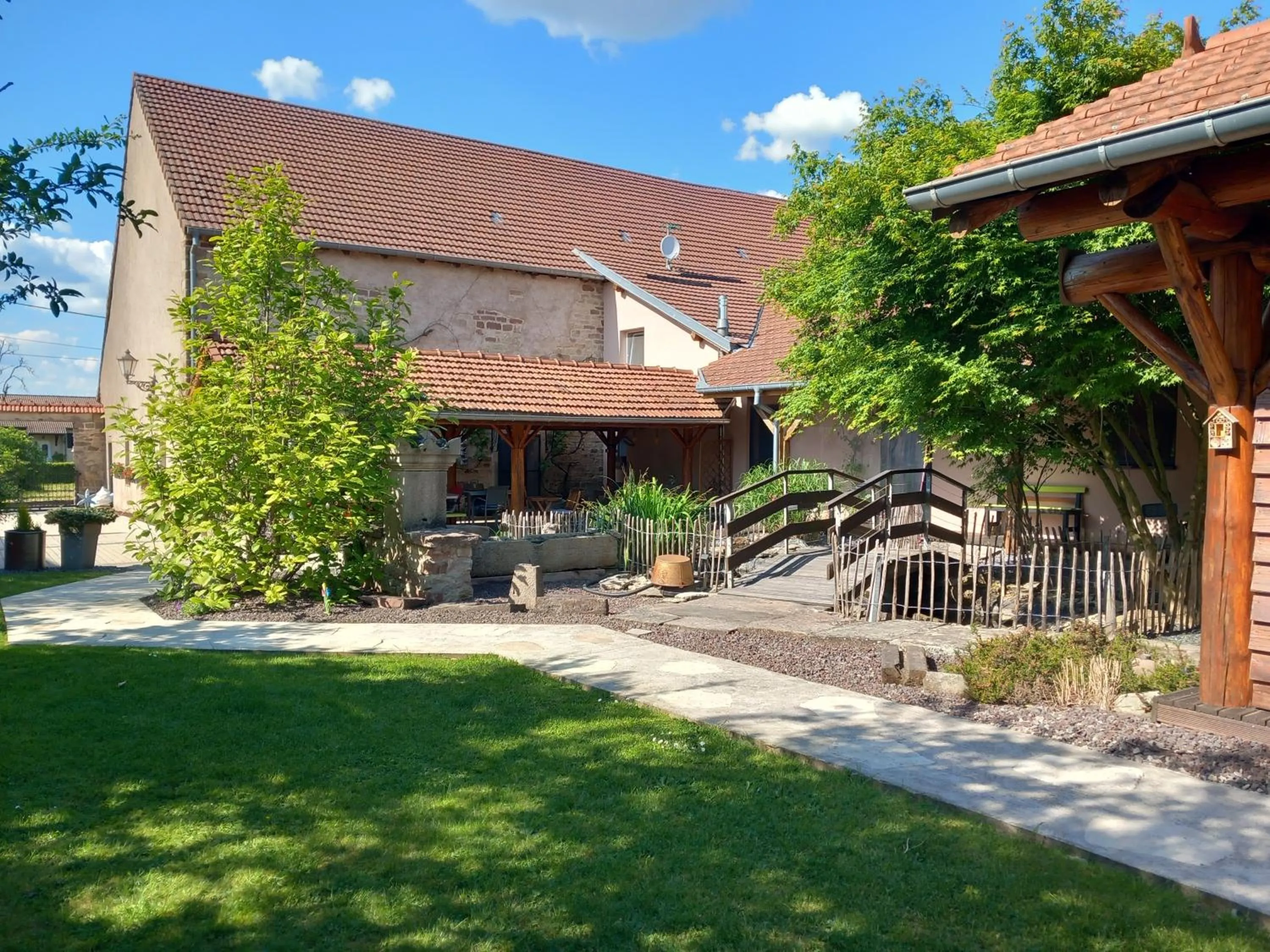 Property building in Hagebuche