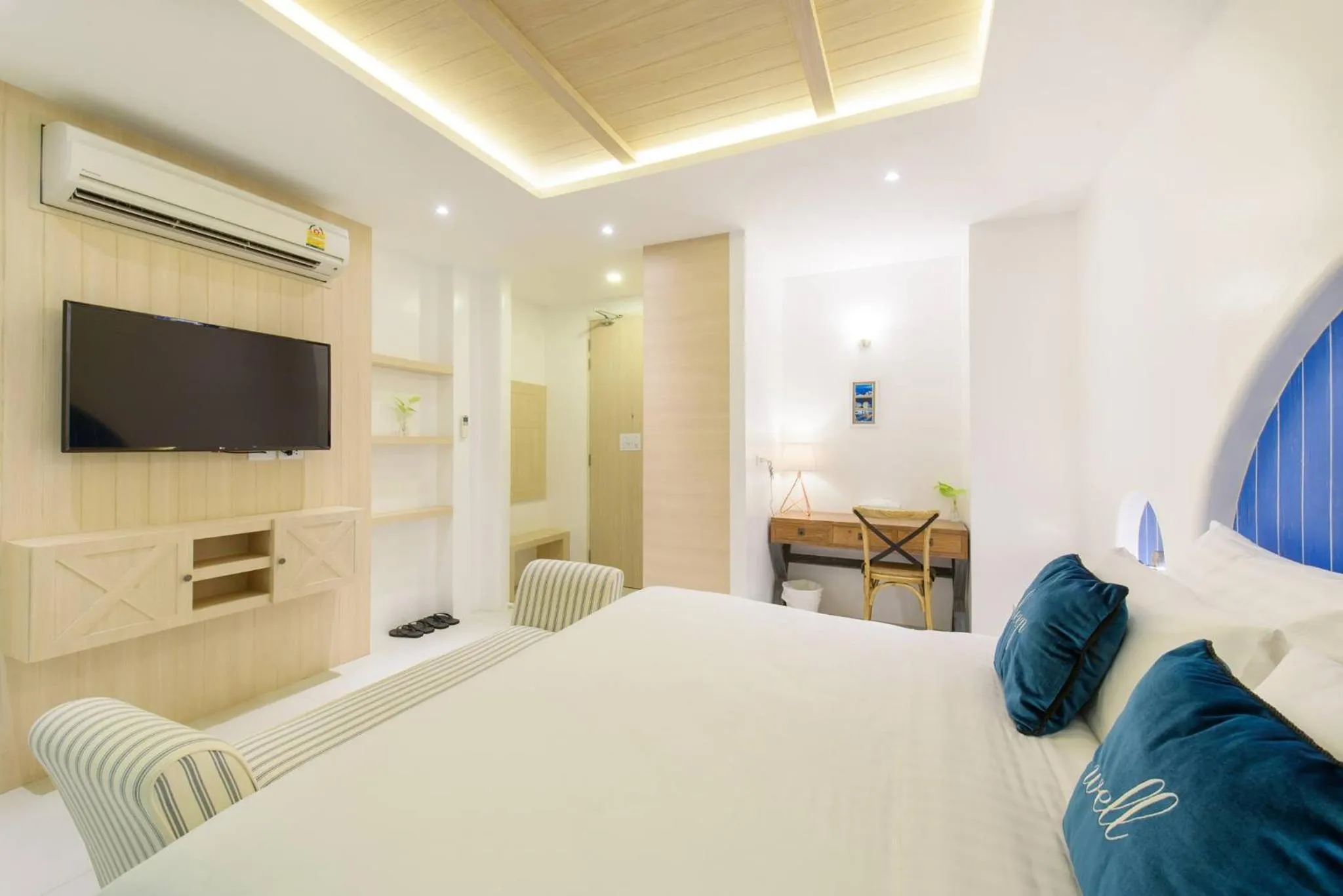 Bed in Costa Village Bangsaray