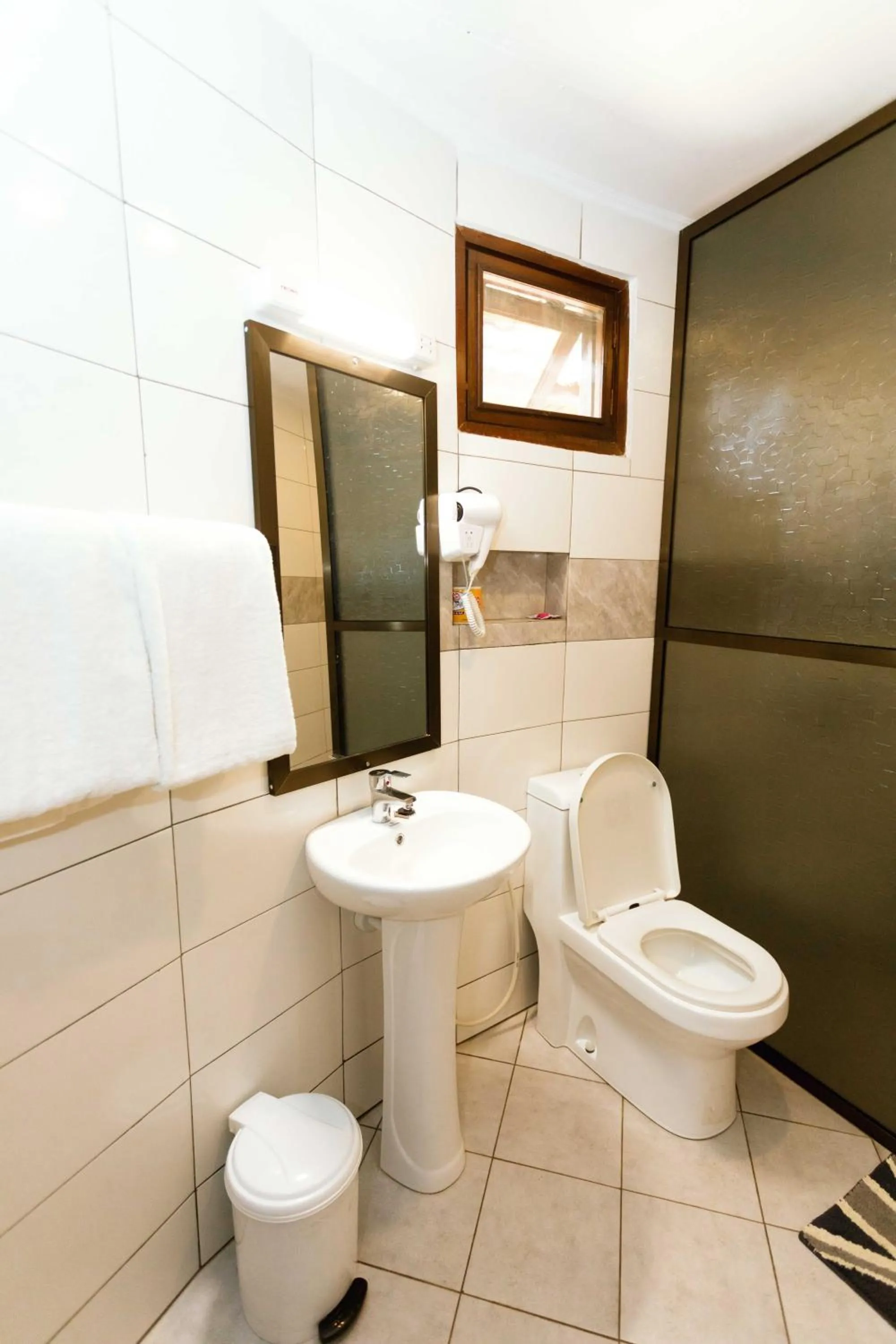 Bathroom in Keys Hotel