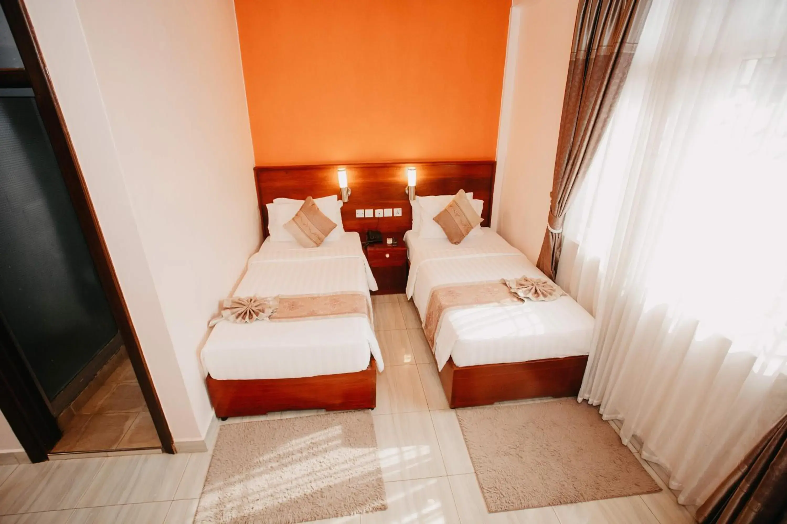 Bedroom, Bed in Keys Hotel Bedroom, Bed in Keys Hotel