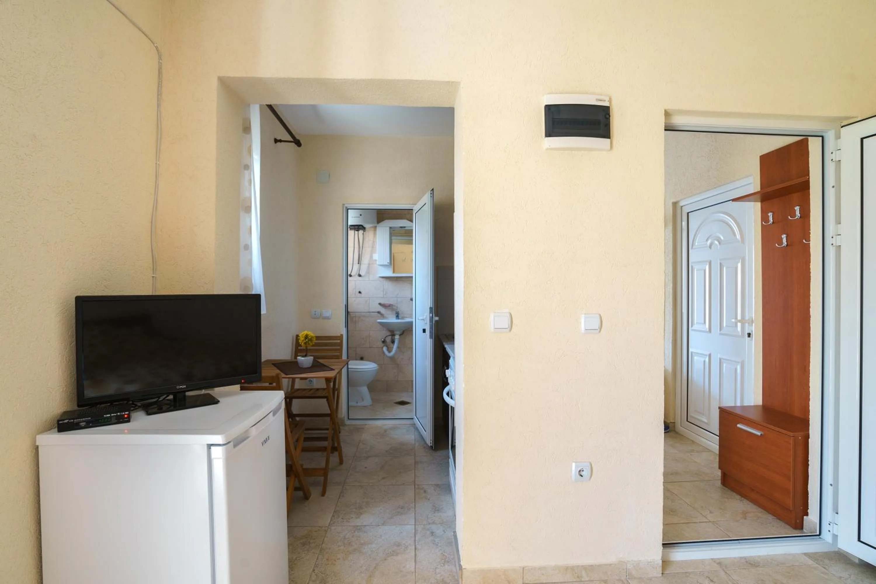Photo of the whole room in Apartments Lora