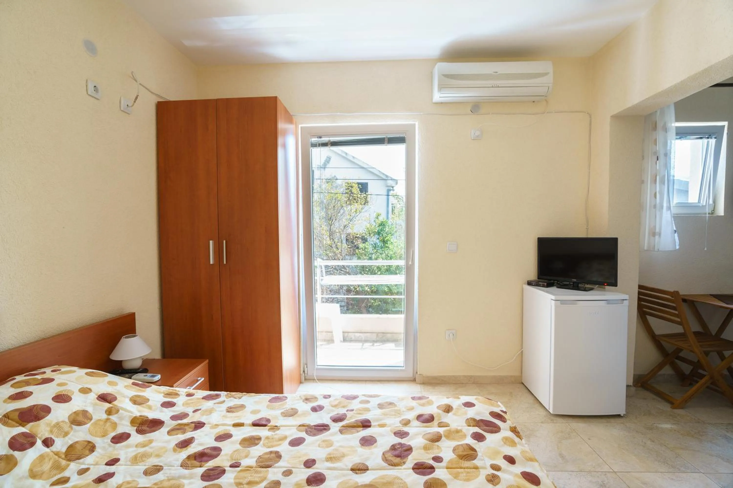 Photo of the whole room, Bed in Apartments Lora