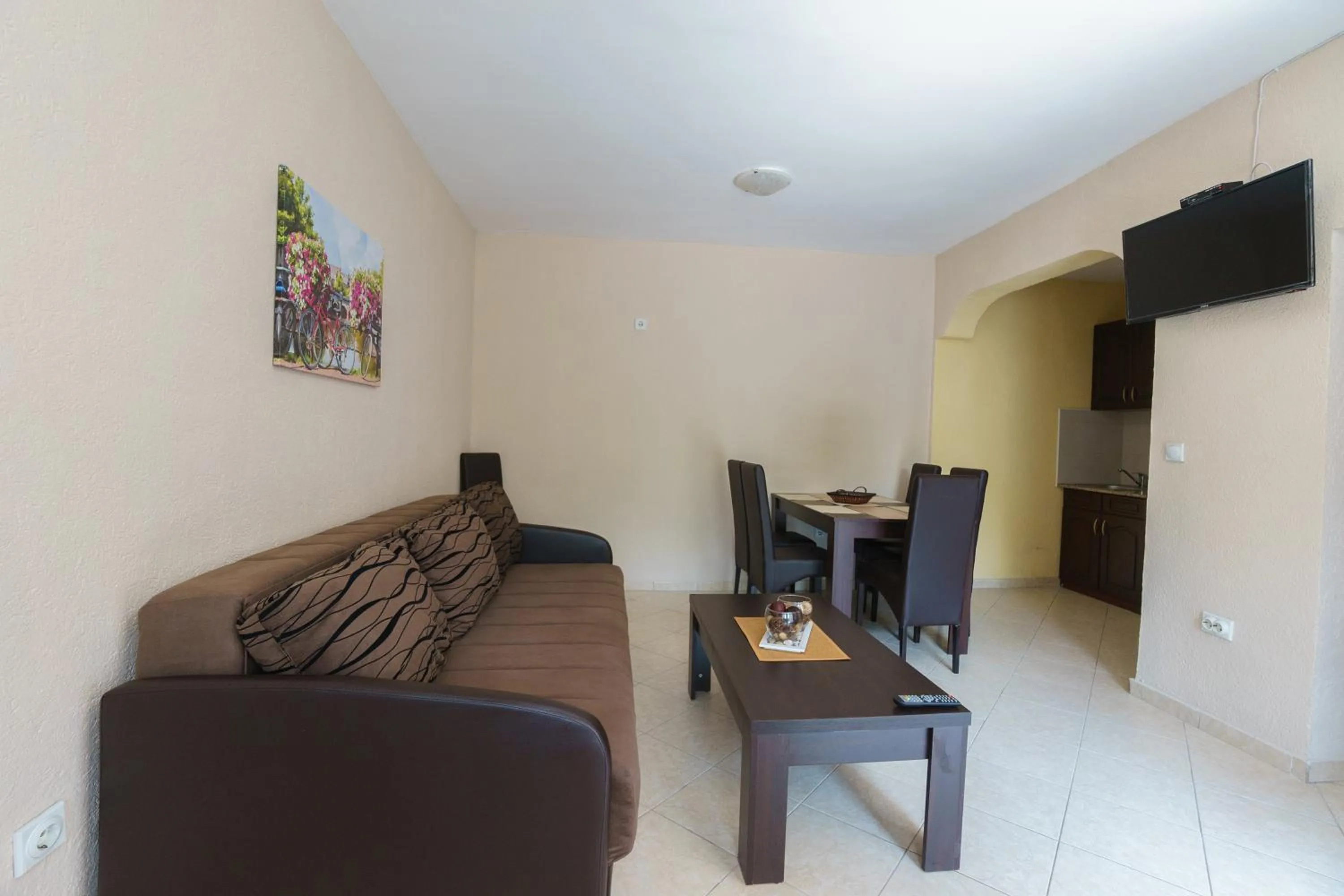 Dining area in Apartments Lora