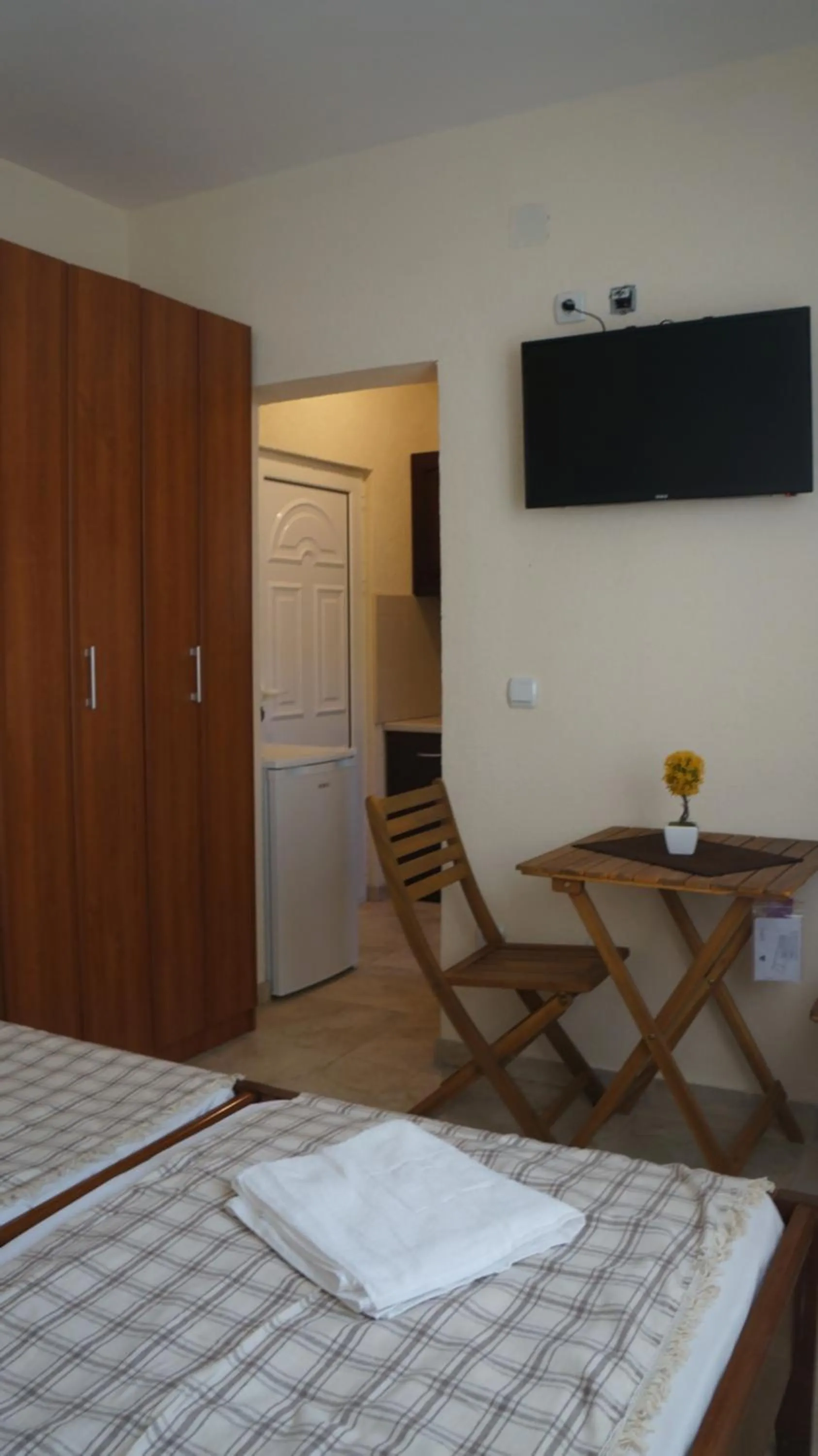 Dining area, Bed in Apartments Lora
