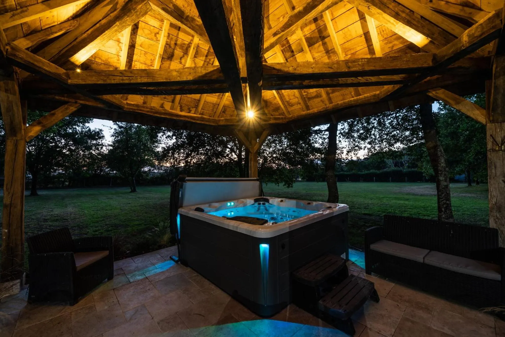 La Grange de Léonie Chambres d'hôtes Piscine et Spa Calme et à 5min A71 A20 A85