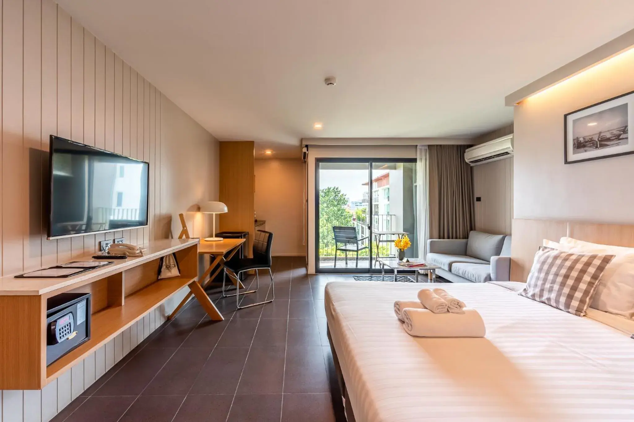 TV and multimedia, Bed in Naga Residence TV and multimedia, Bed in Naga Residence