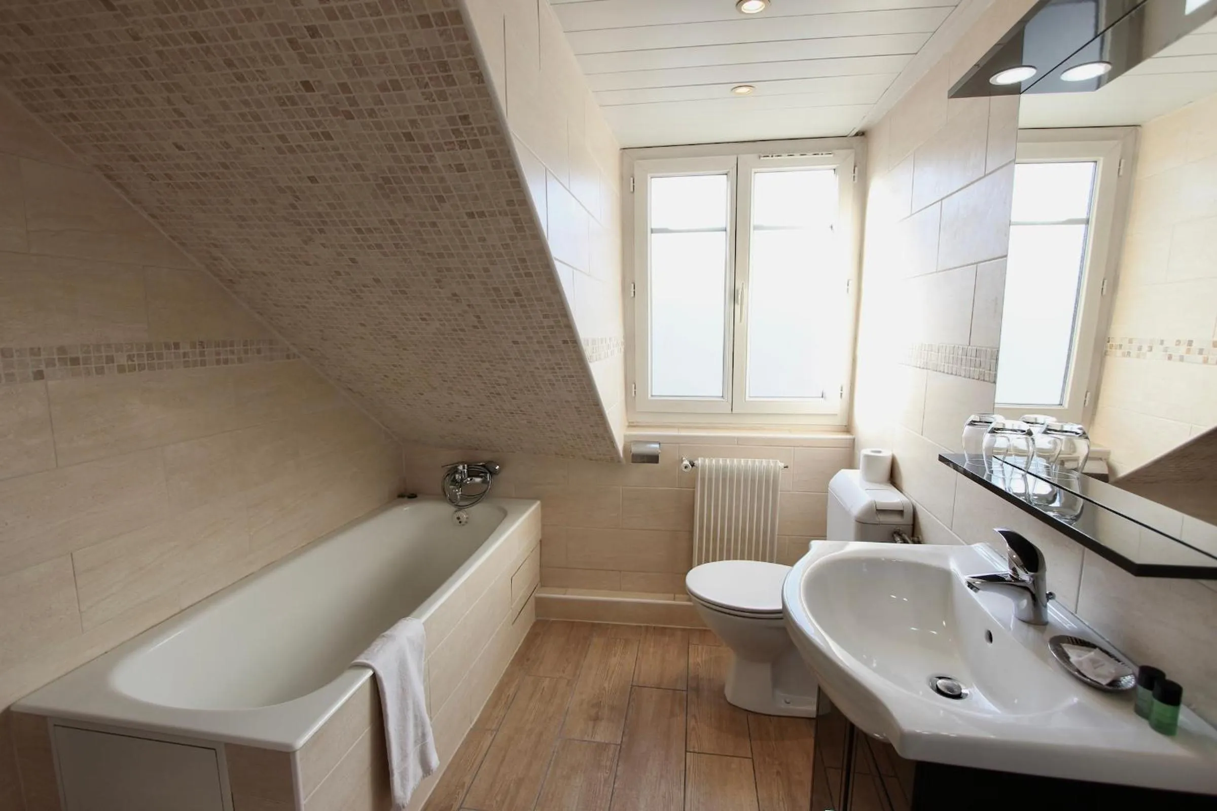 Bathroom in Hôtel Chopin