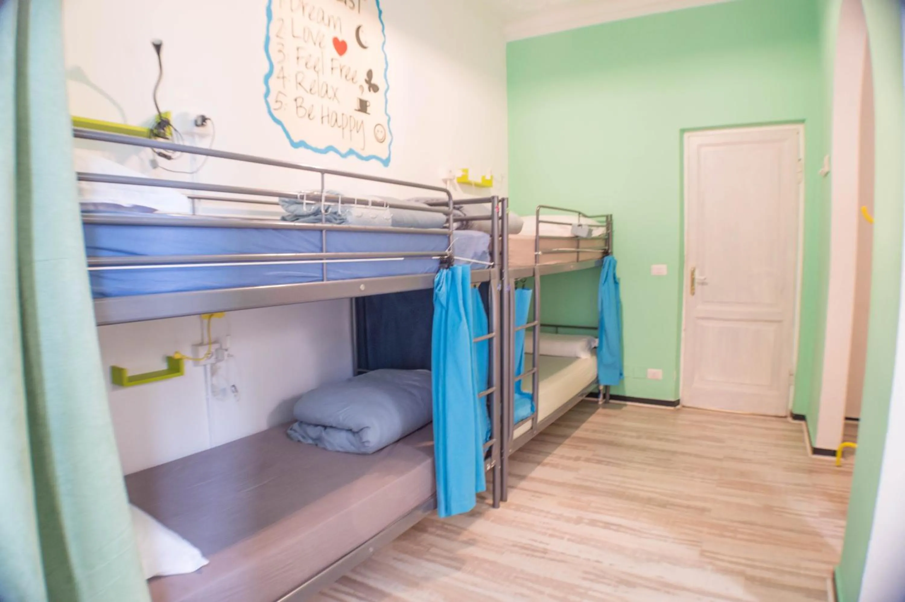 Bunk Bed in Female Dormitory Room   in Victoria House Hostel