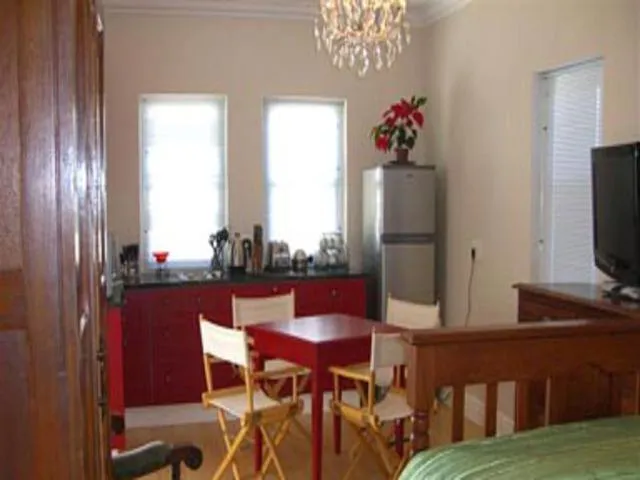 Isola Bella Guest House