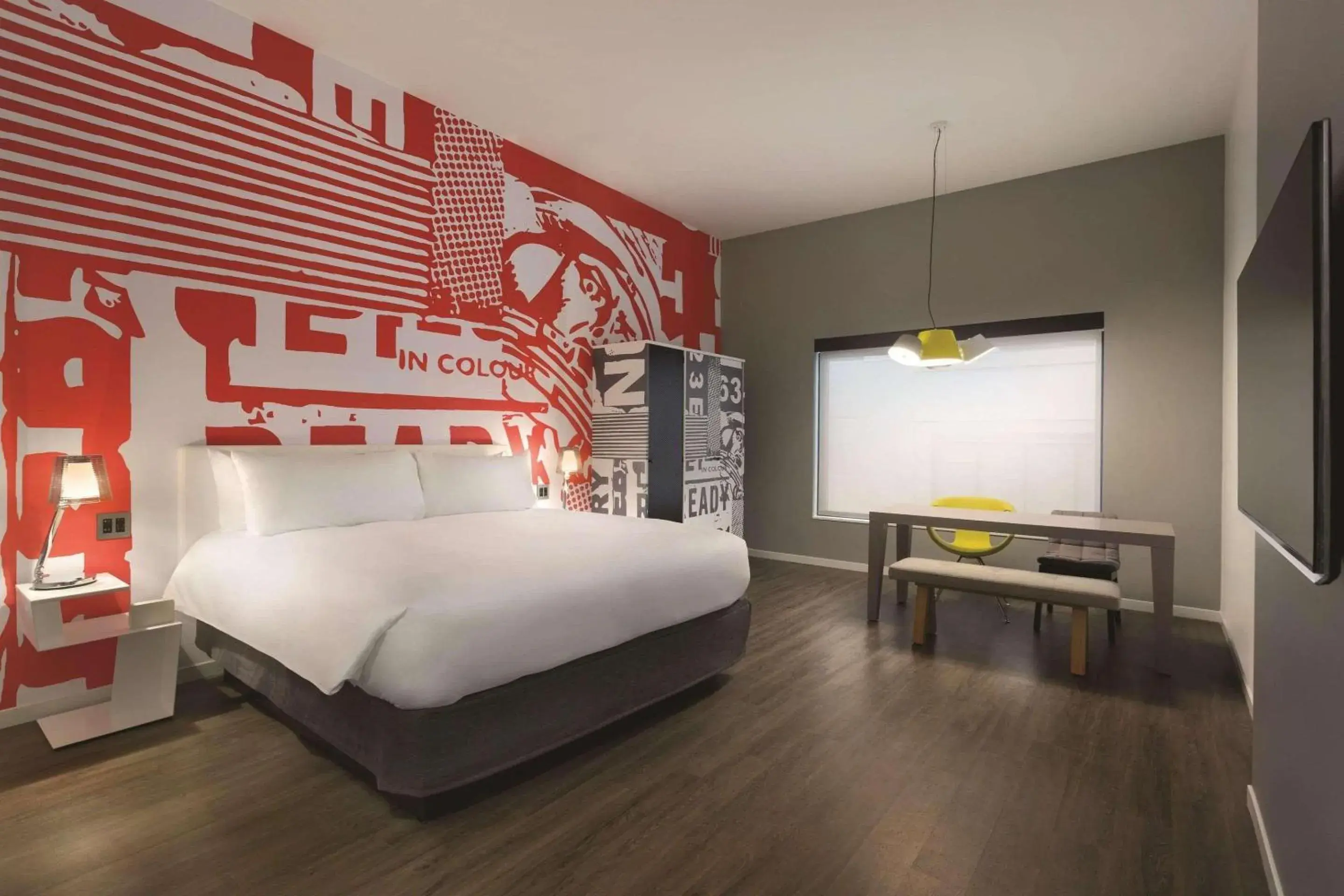 Bedroom, Bed in Radisson Red Minneapolis Downtown Bedroom, Bed in Radisson Red Minneapolis Downtown