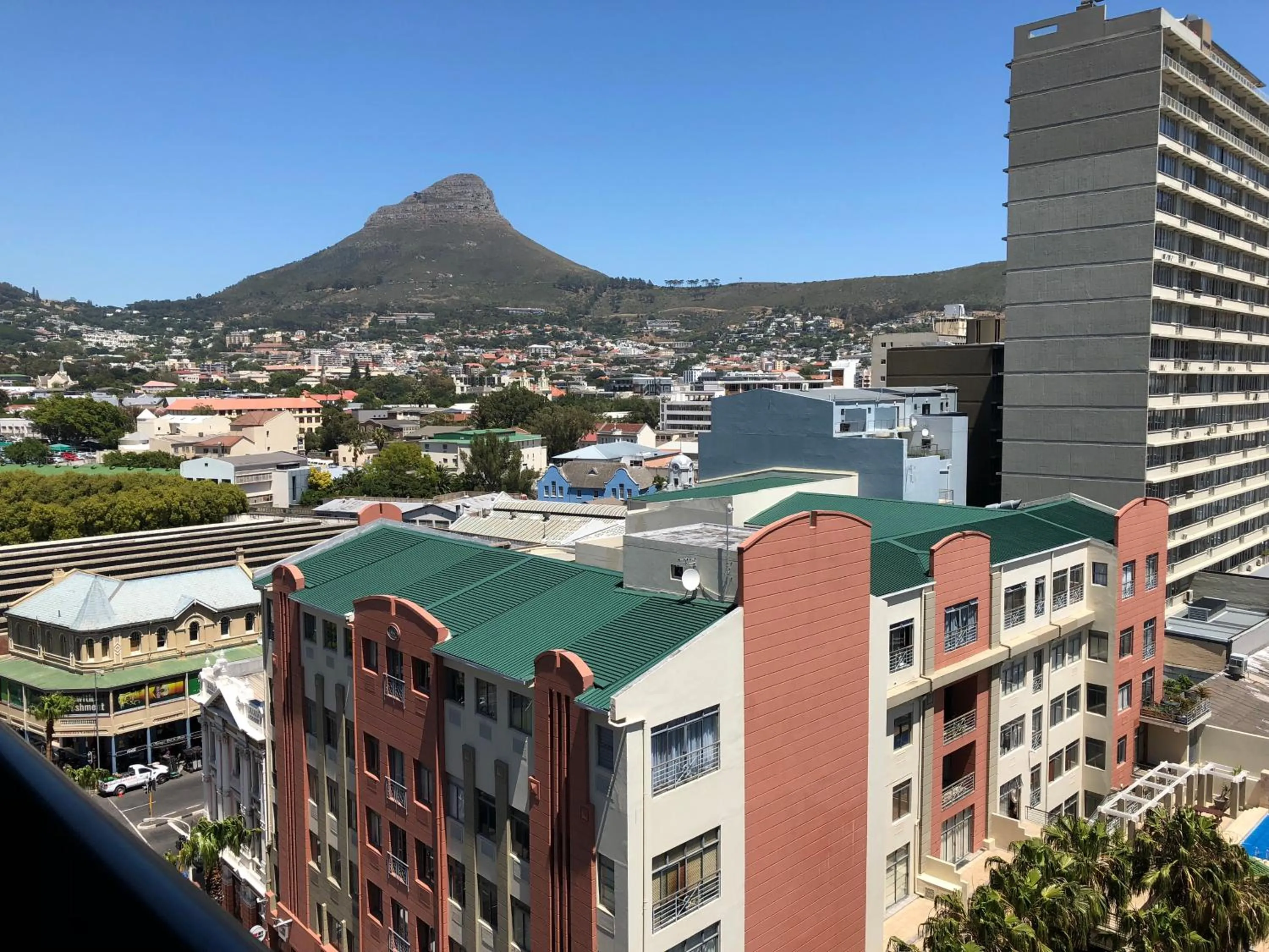 City view in Urban Oasis At The Four Seasons