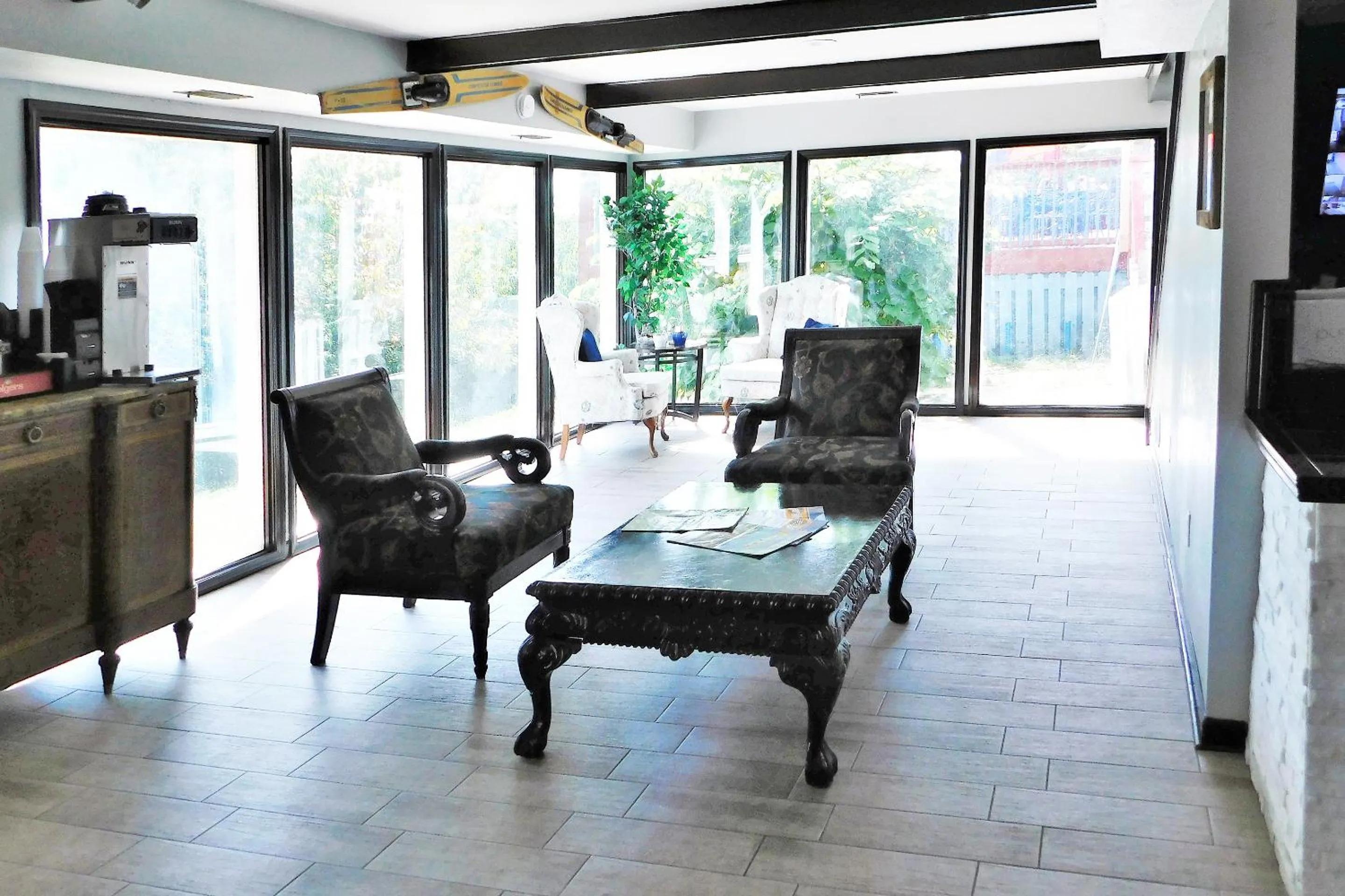 Lobby or reception in Lakeview Inn