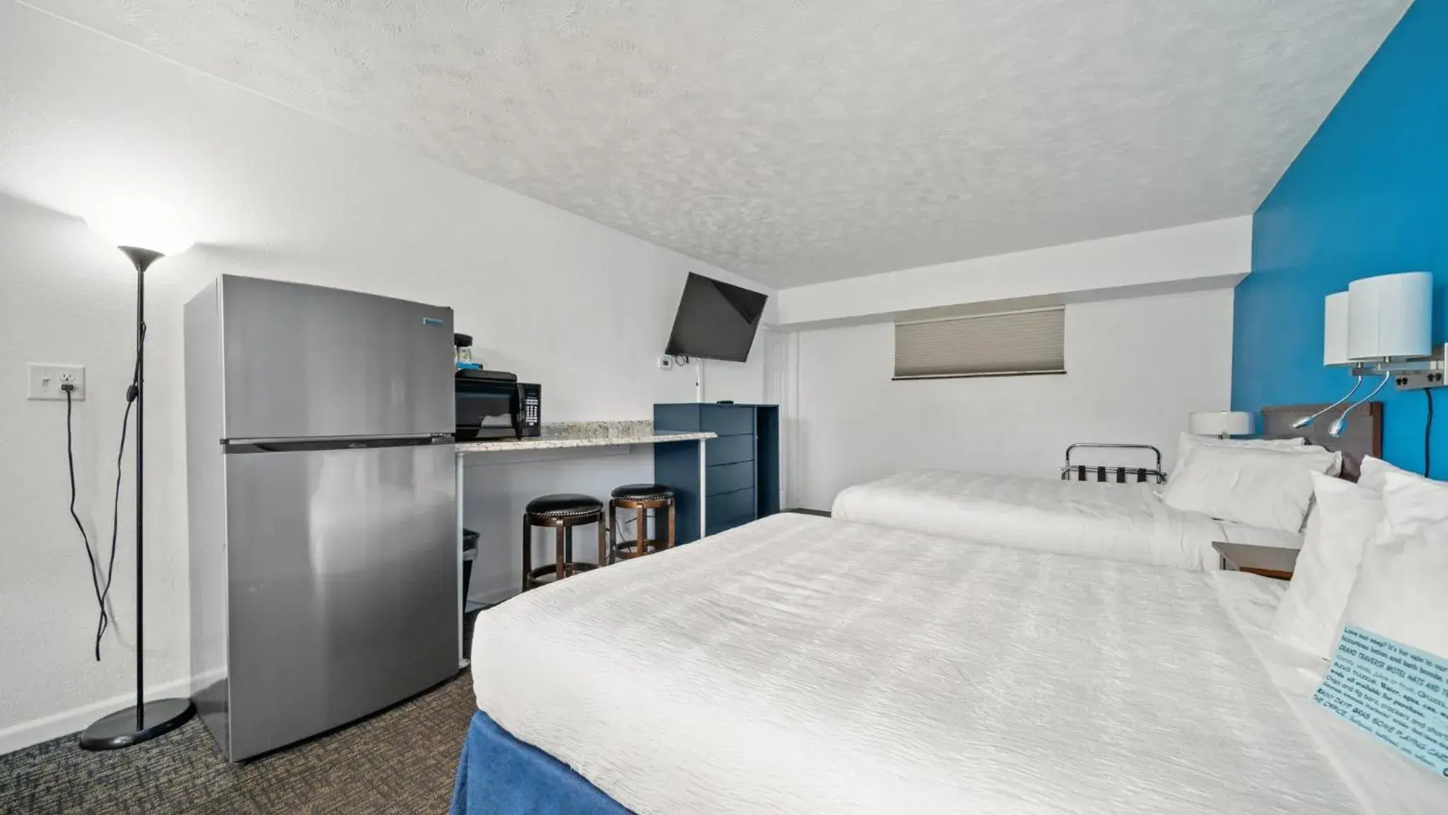 Bed in Grand Traverse Motel Bed in Grand Traverse Motel