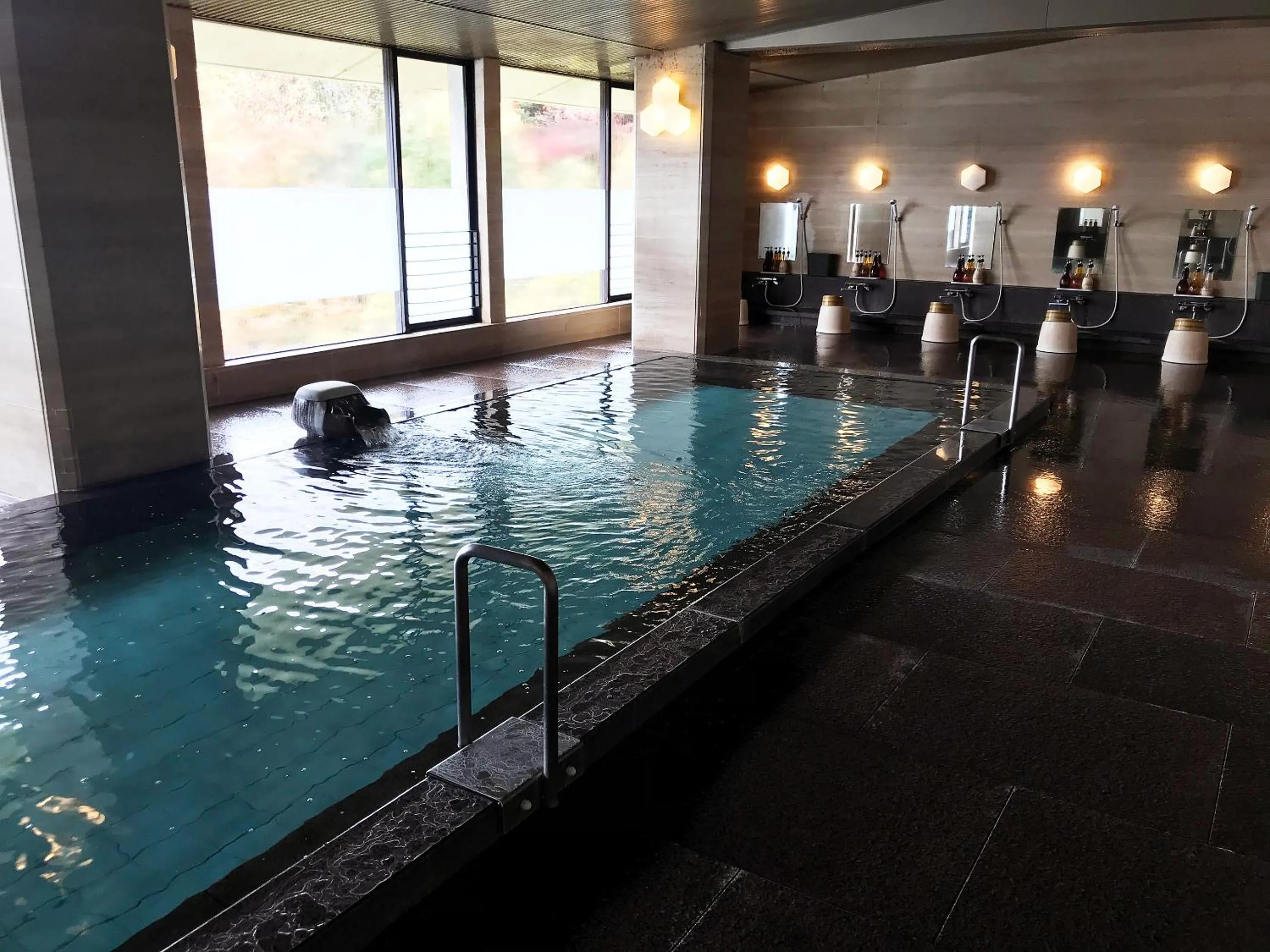 Public Bath in Nagaragawa Seiryu Hotel