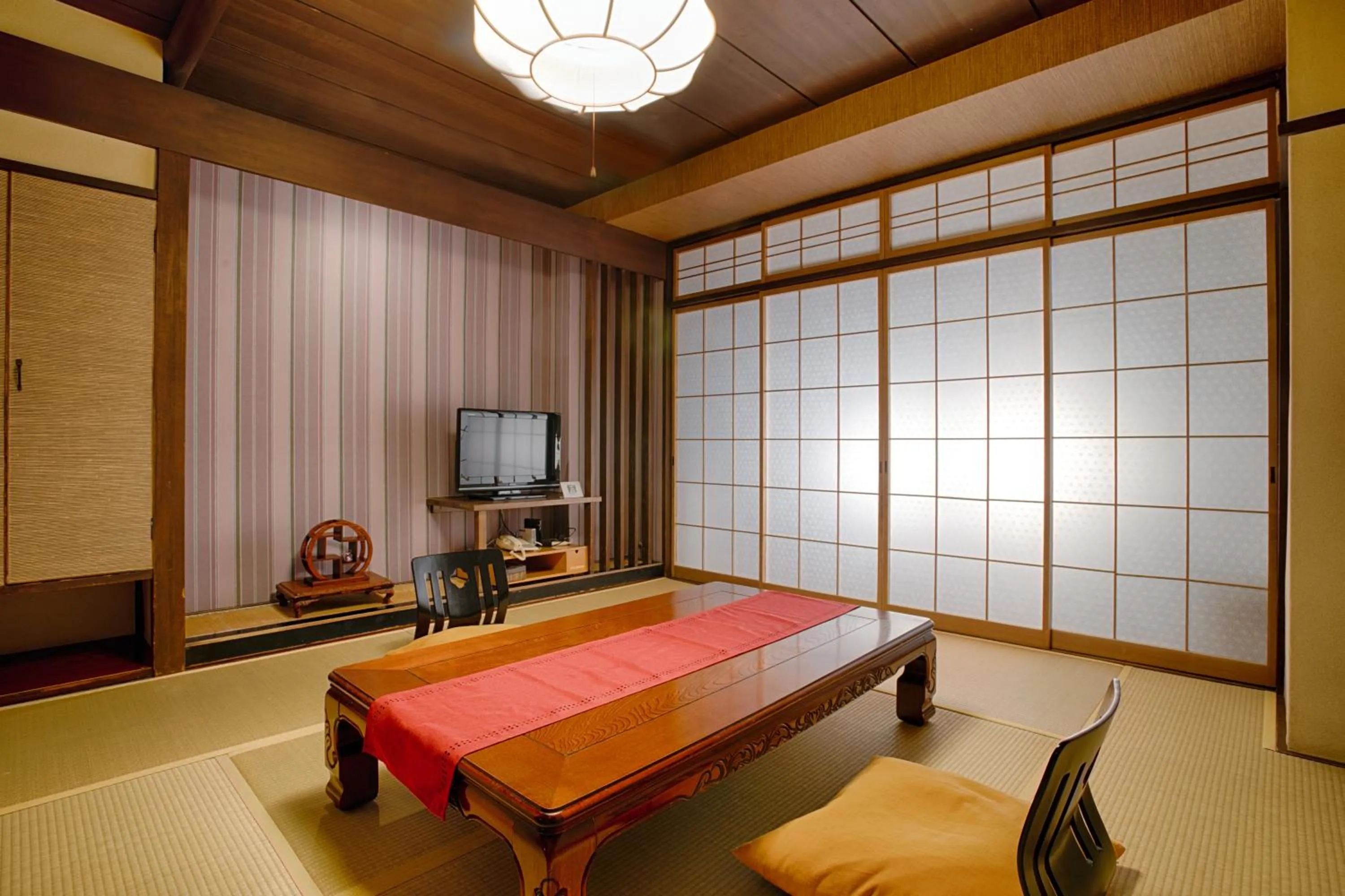 Photo of the whole room in Izu atagawa Yubana mankai -Adult Only-