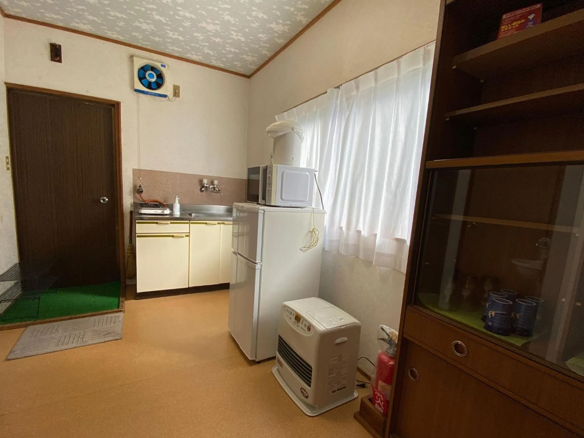 Photo of the whole room in Tengu Onsen Asama Sanso