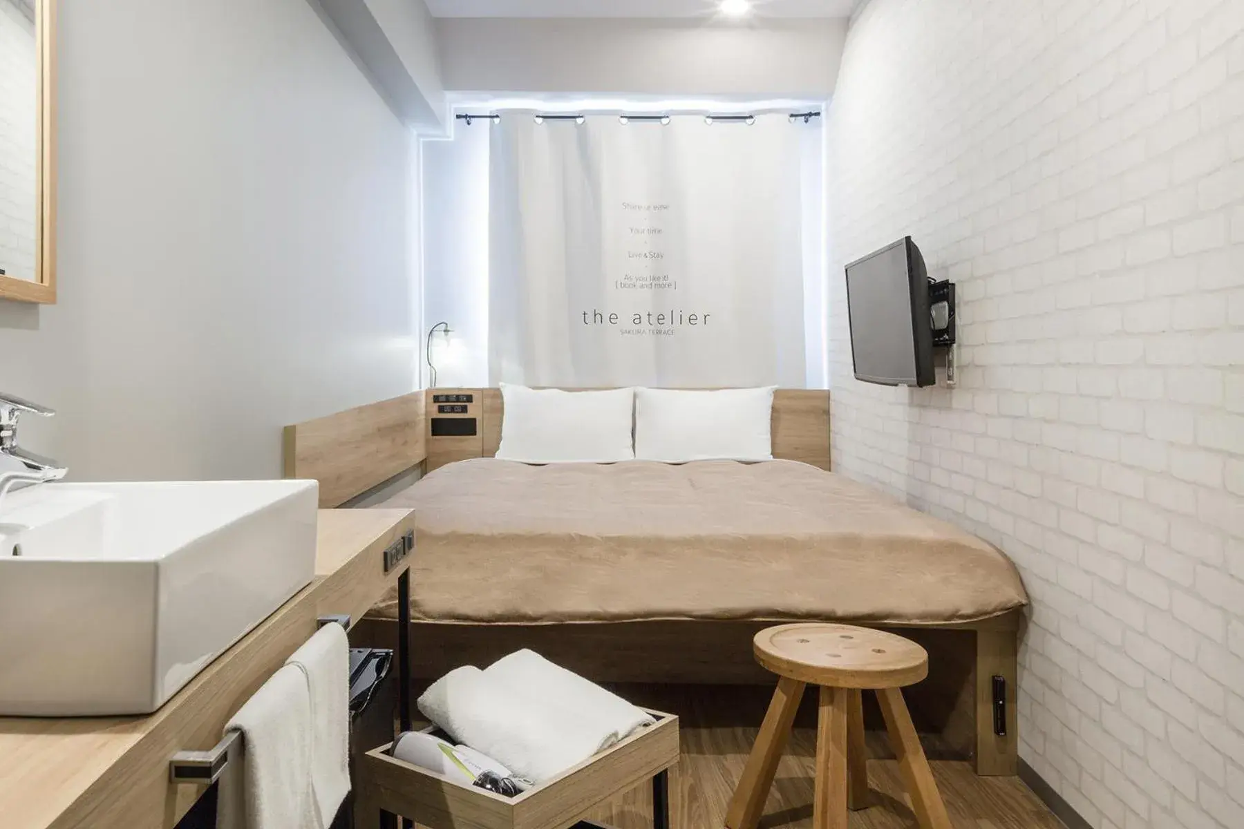Bed, Room Photo in Sakura Terrace The Atelier