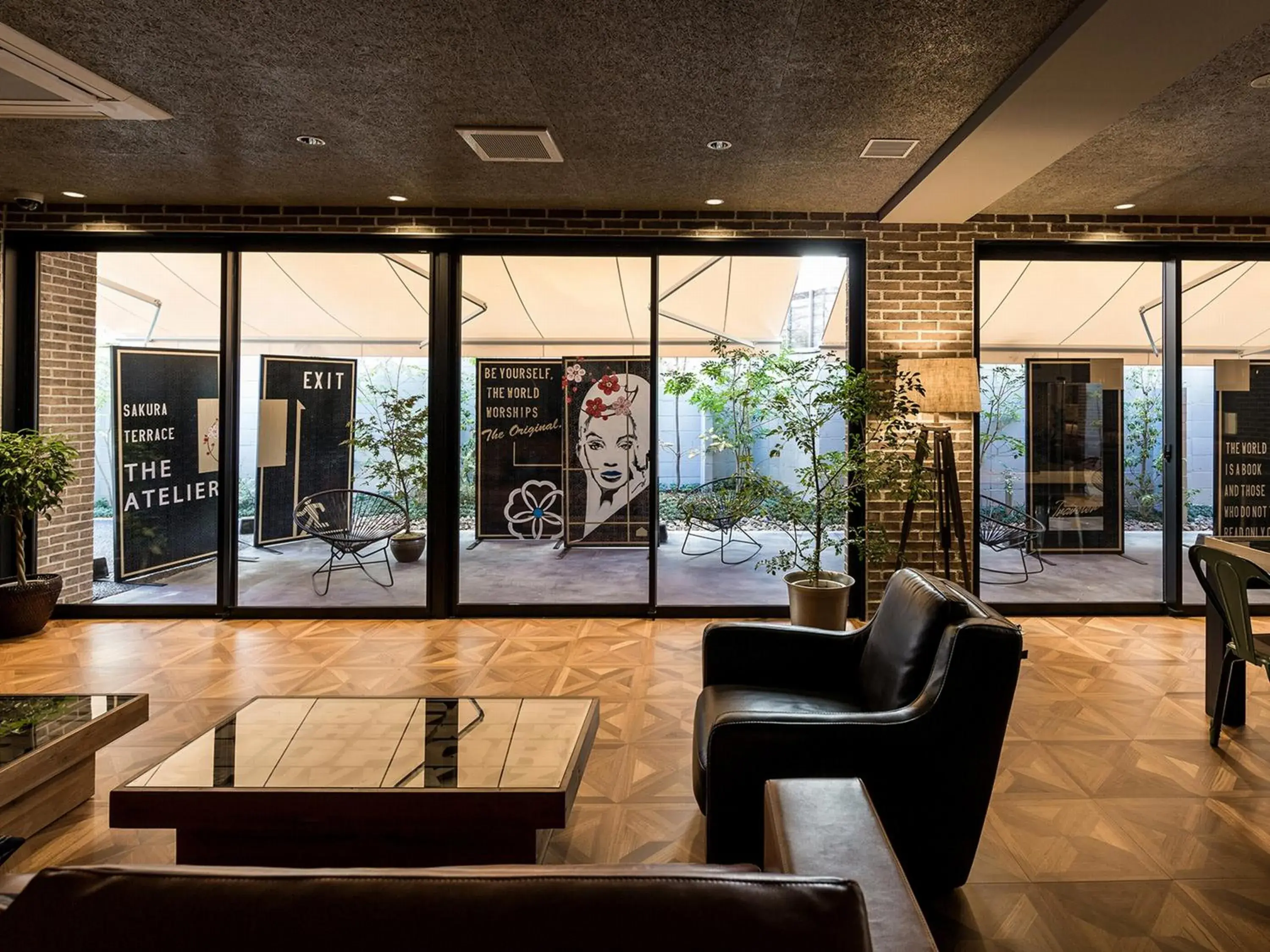 Lounge or bar, Lobby/Reception in Sakura Terrace The Atelier
