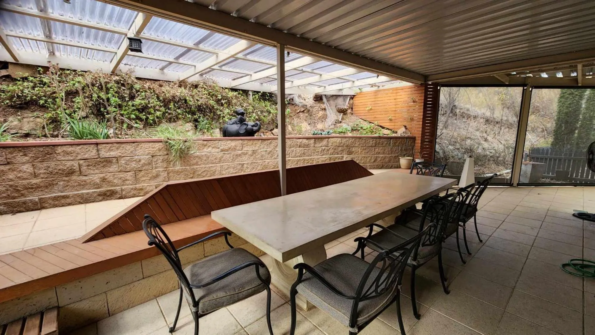 Garden in Riesling Trail & Clare Valley Cottages