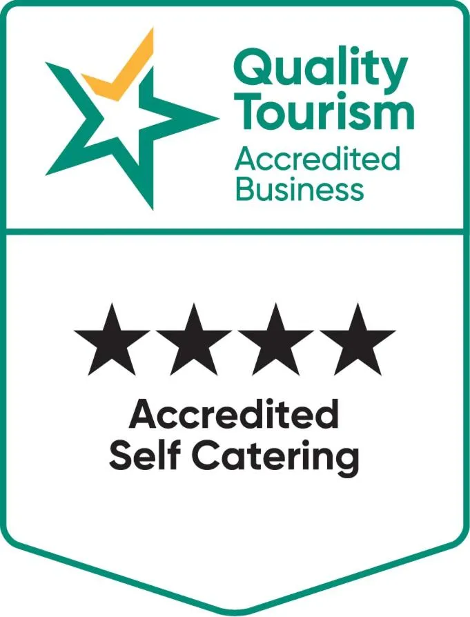 Logo/Certificate/Sign in Riesling Trail & Clare Valley Cottages