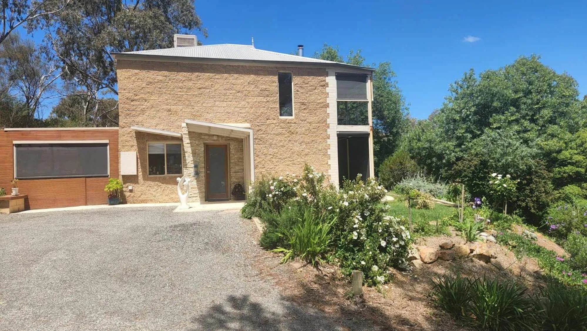 Property building in Riesling Trail & Clare Valley Cottages
