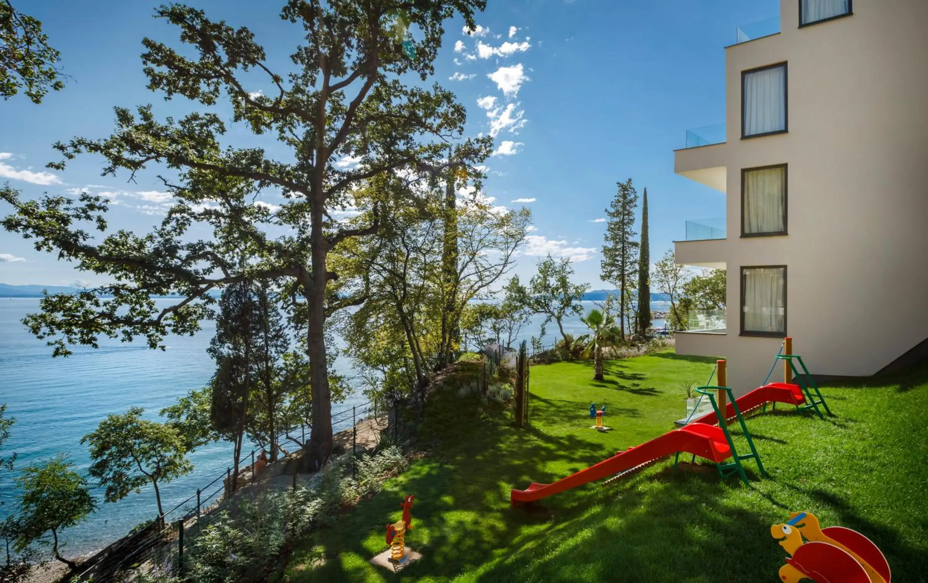 Garden view in Hotel Ičići - by Liburnia Hotels & Villas Garden view in Hotel Ičići - by Liburnia Hotels & Villas