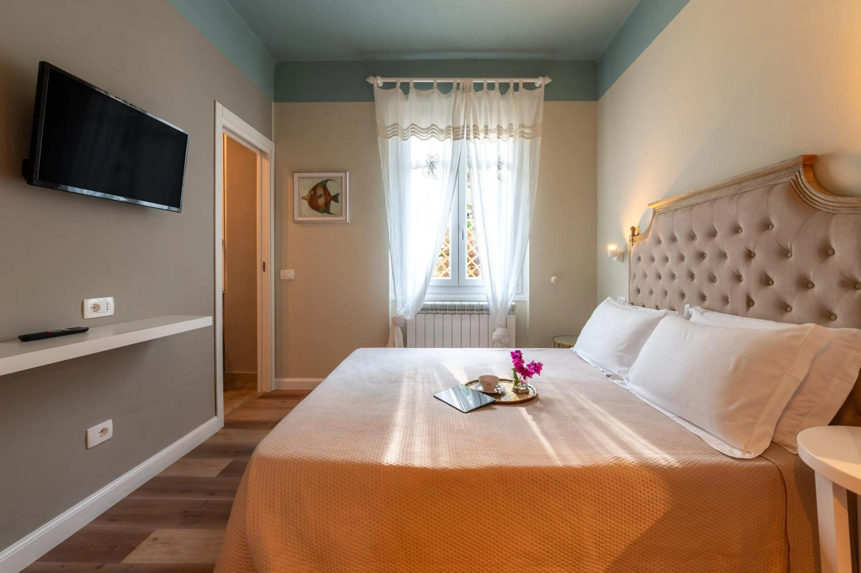 Bedroom, Bed in Gian Paul Hotel