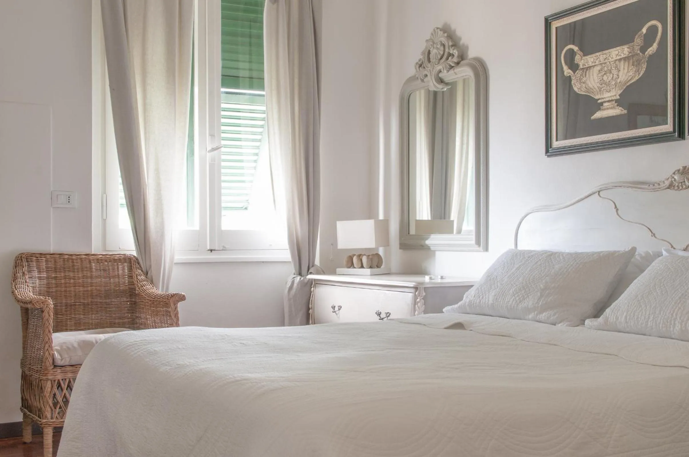 Photo of the whole room, Bed in Gian Paul Hotel