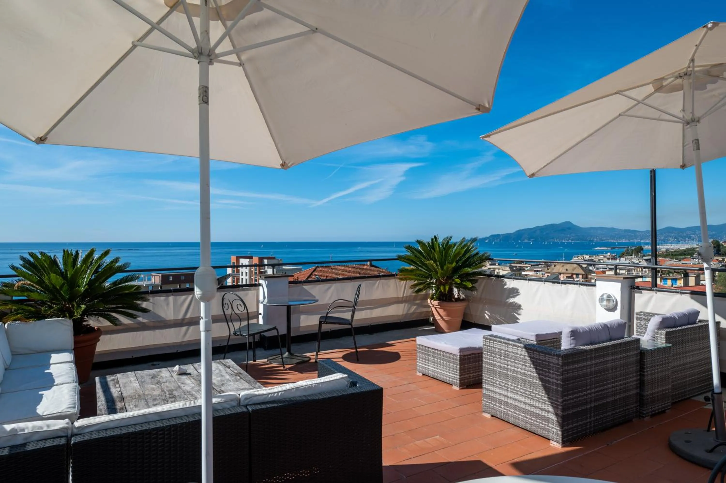 Balcony/Terrace in Gian Paul Hotel