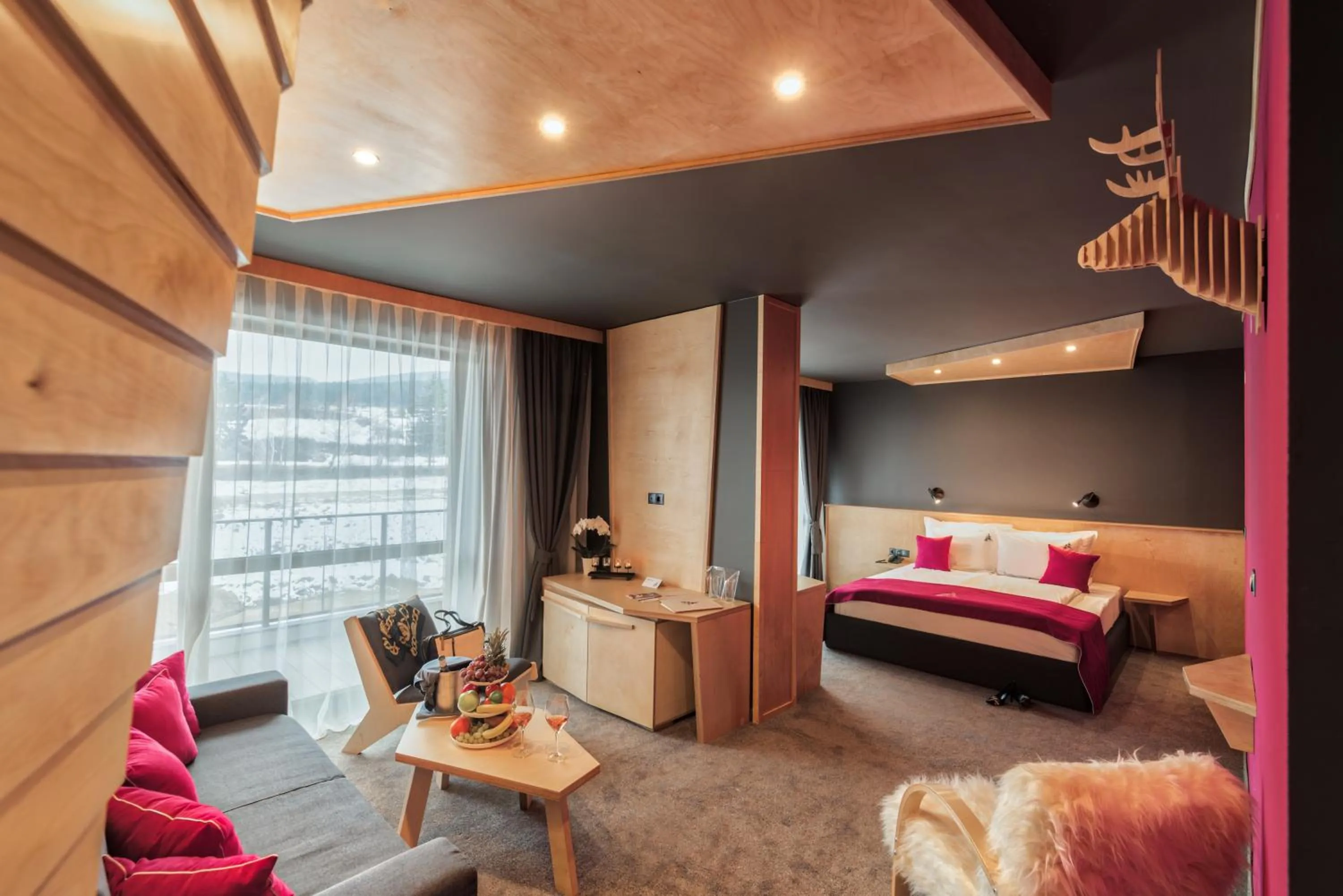 Shower, Bed in Hotel Arte SPA & Park