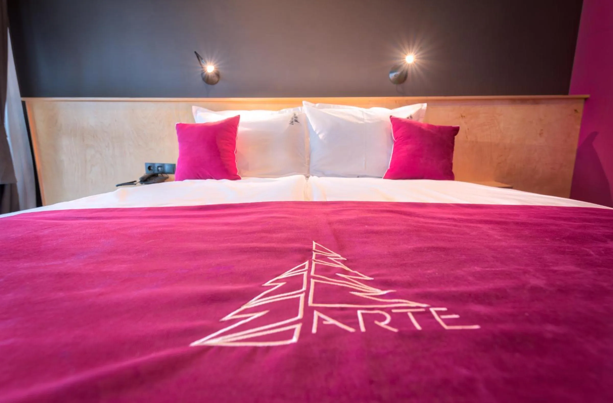 Bedroom, Bed in Hotel Arte SPA & Park