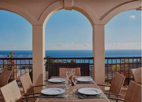 Restaurant/places to eat in Aphrodite Hills Hotel Restaurant/places to eat in Aphrodite Hills Hotel
