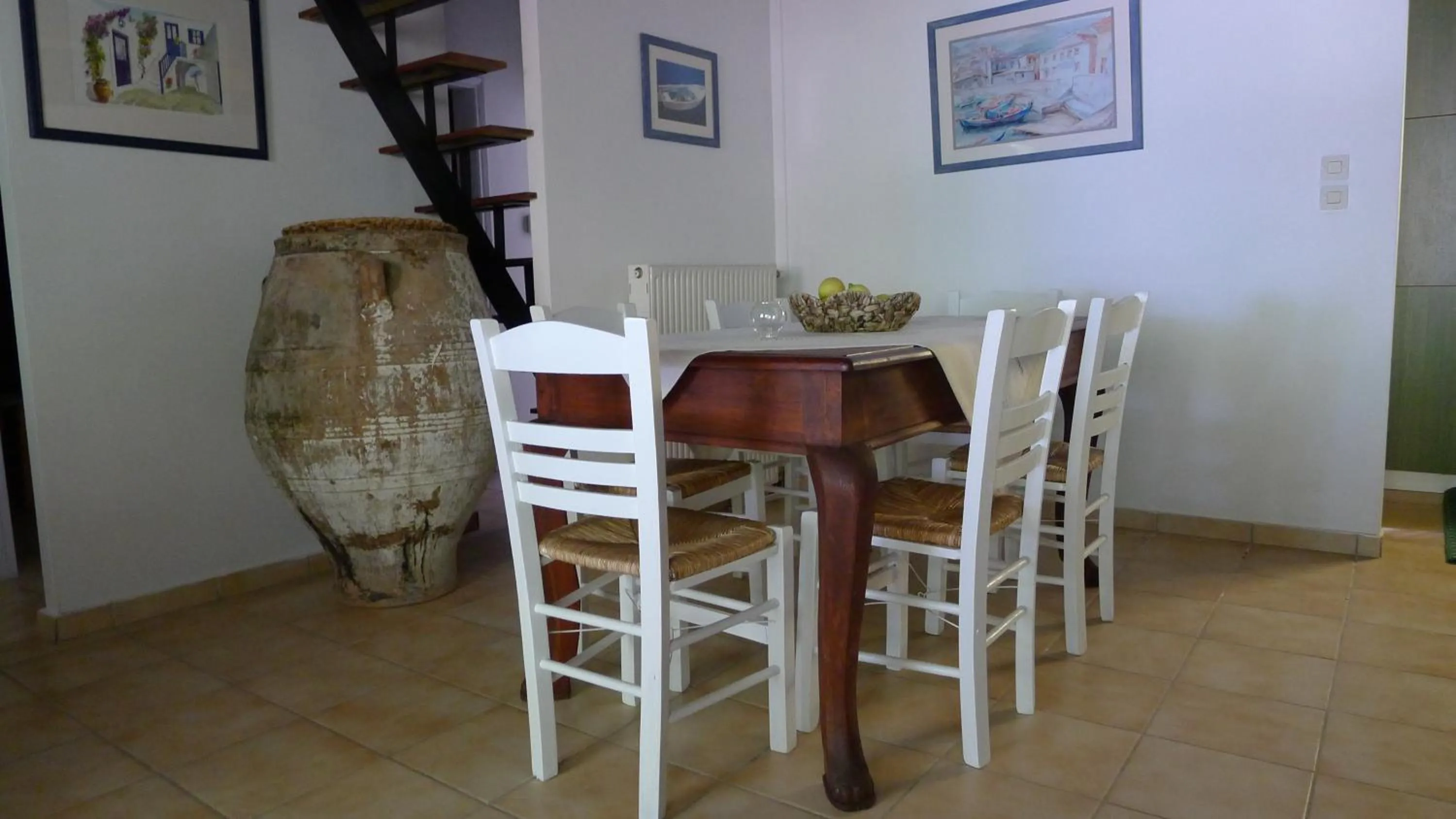 Property building in Villa Goitia