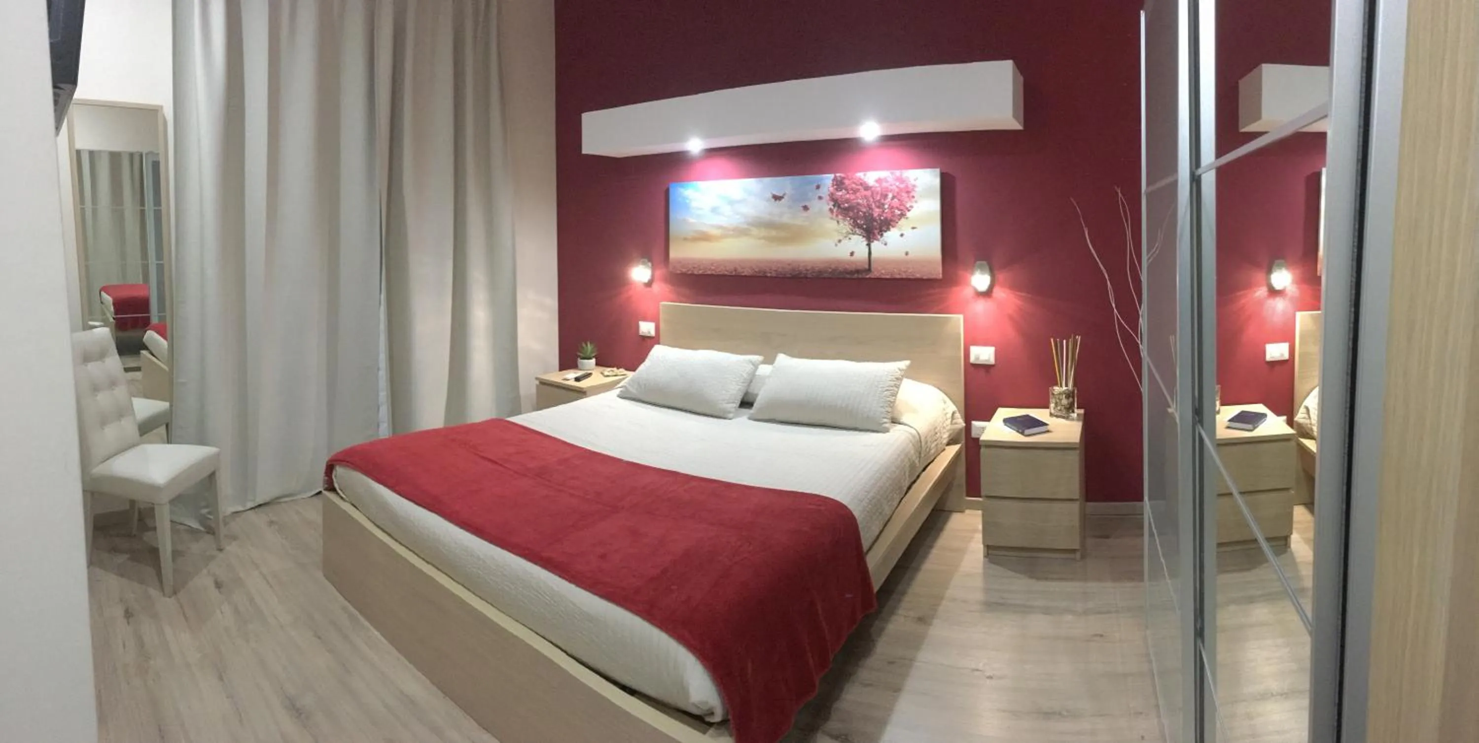 Deluxe Double Room with Balcony - single occupancy in Il Principe