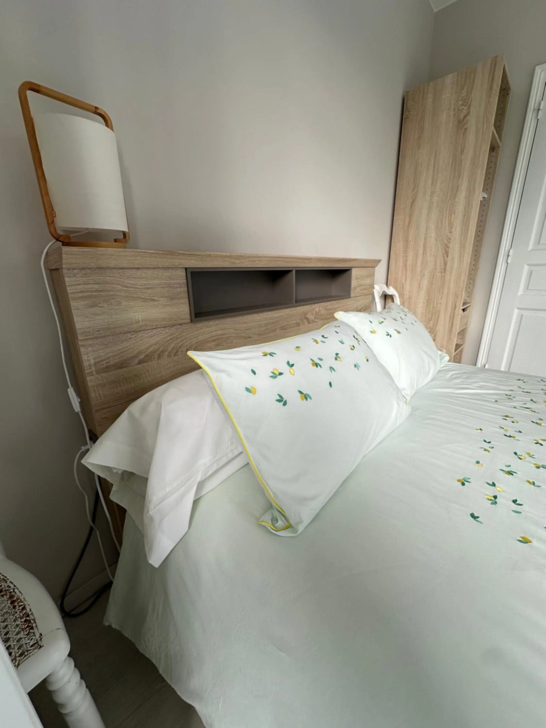 Bed in Chambres d'hôtes Le Bignon dans les Alpes Mancelles