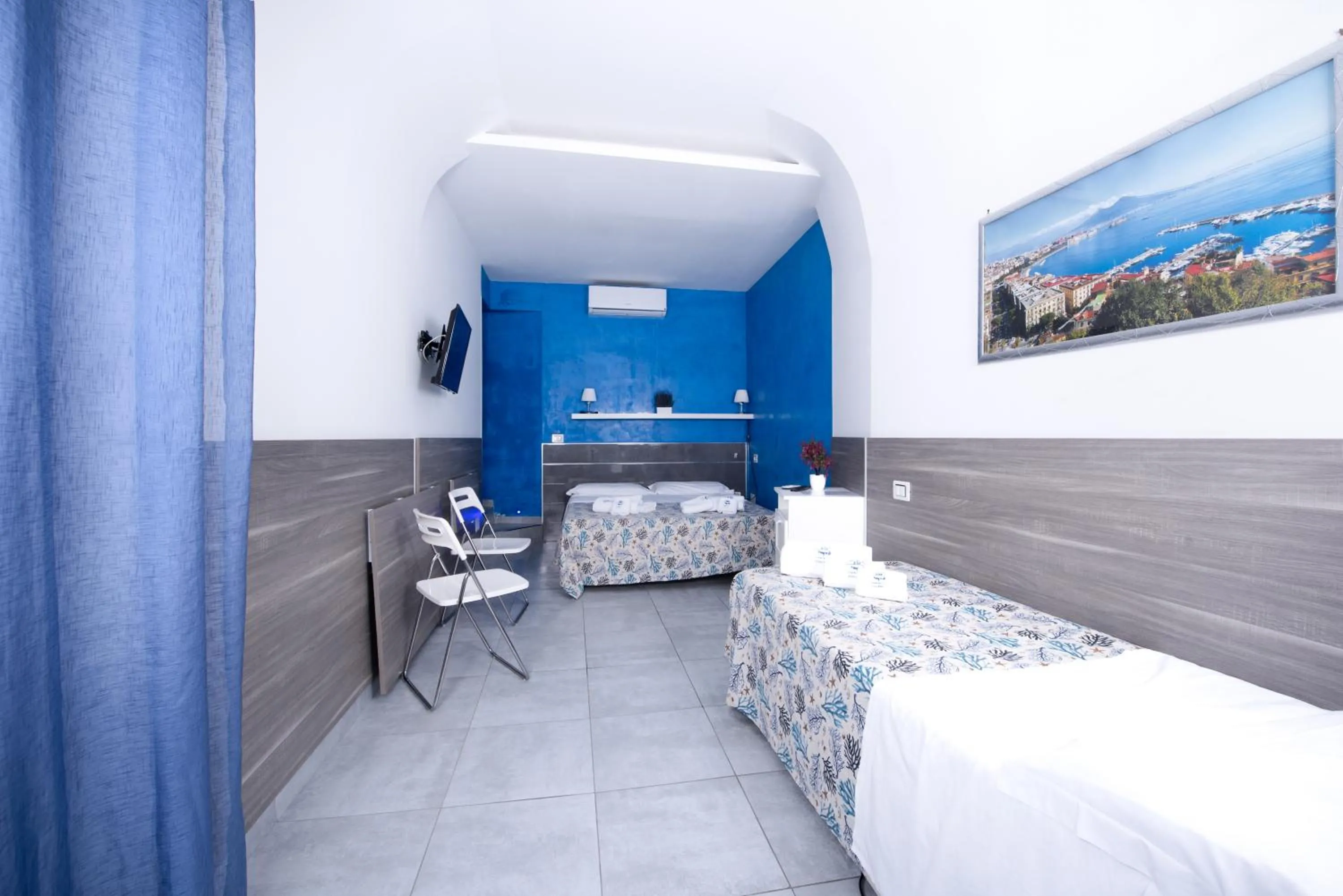 Comfort Triple Room in Chiaia Relax