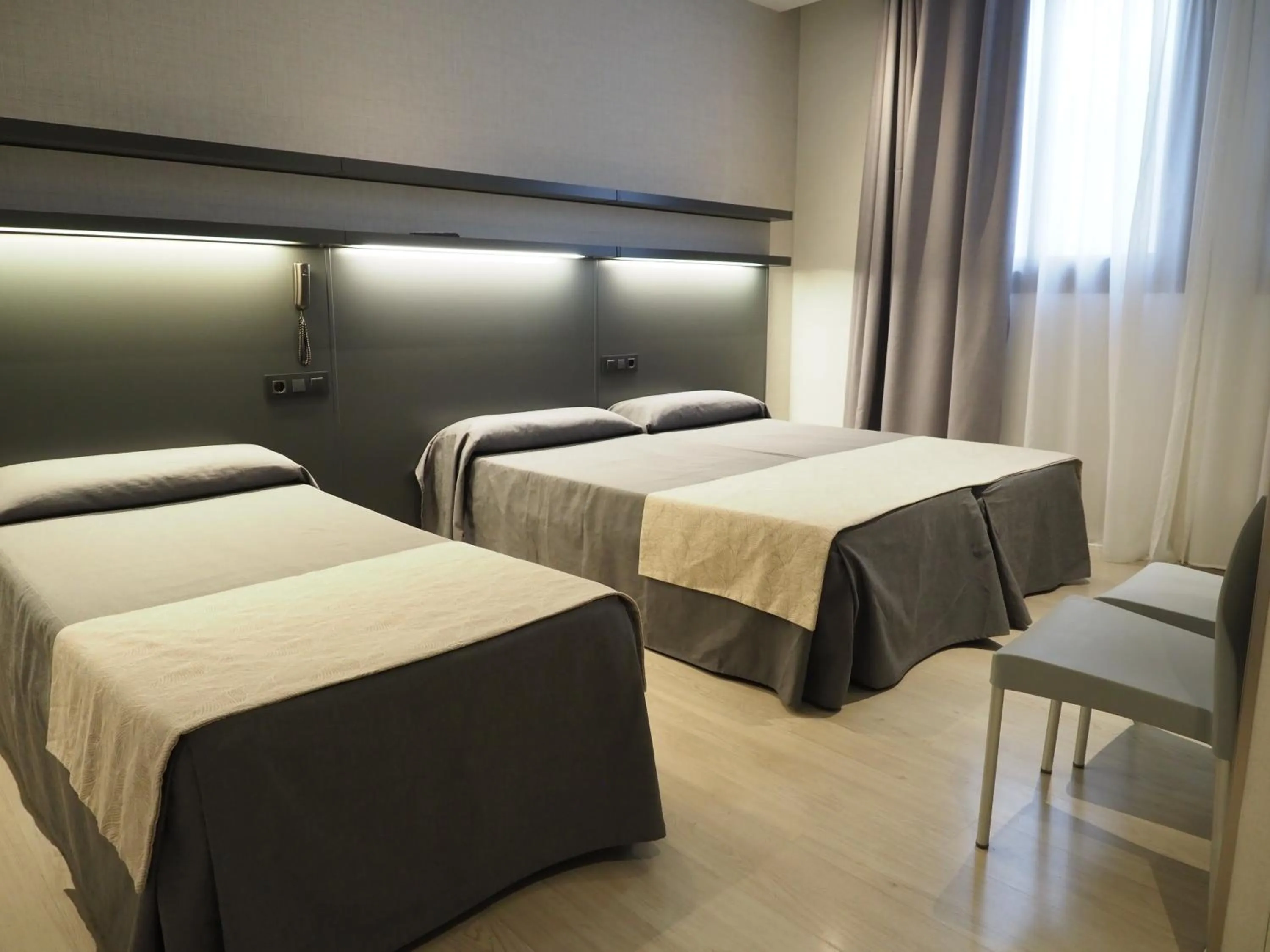 Bed in Hostal Benidorm