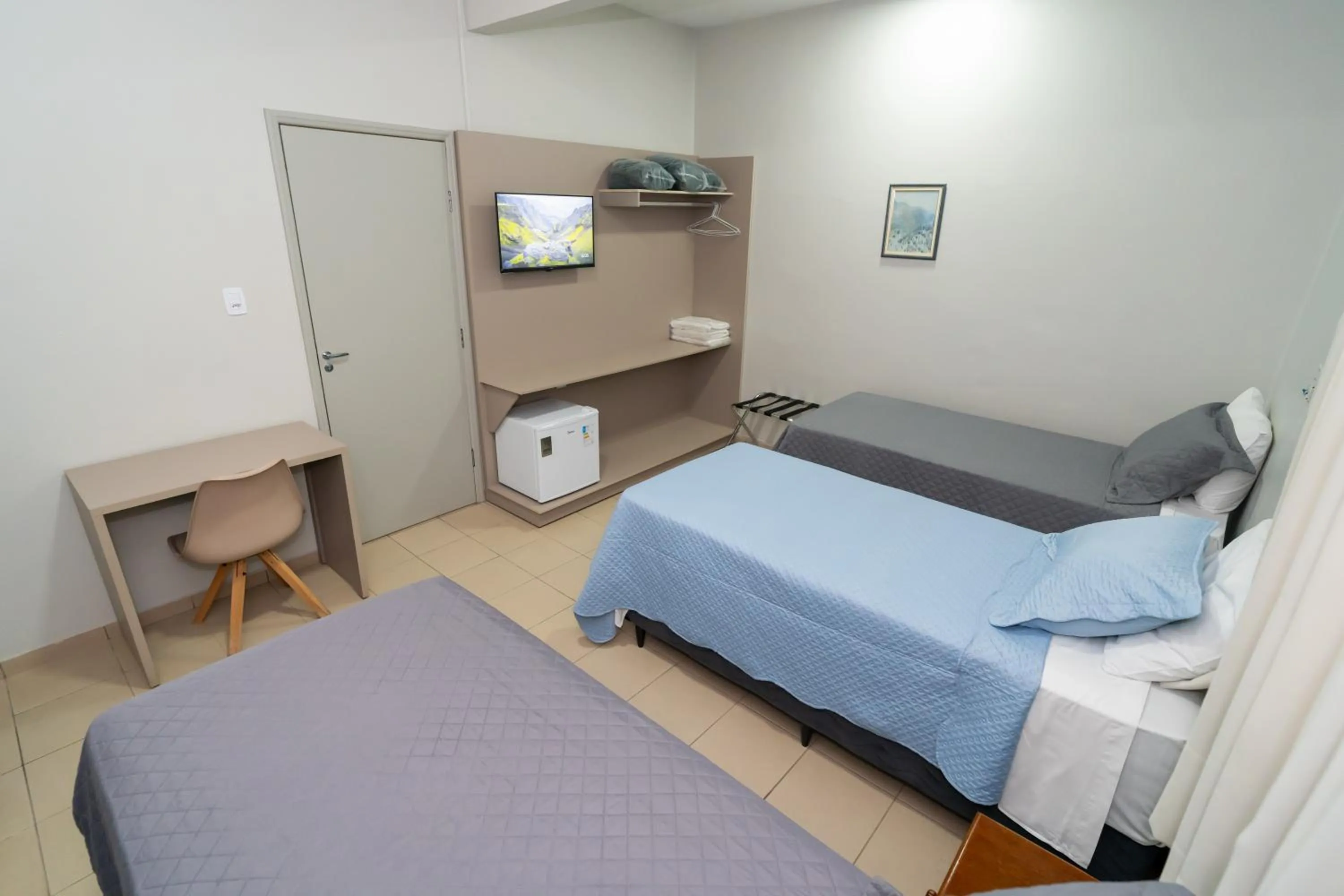 BBQ facilities, Bed in Bandeirantes Hotel