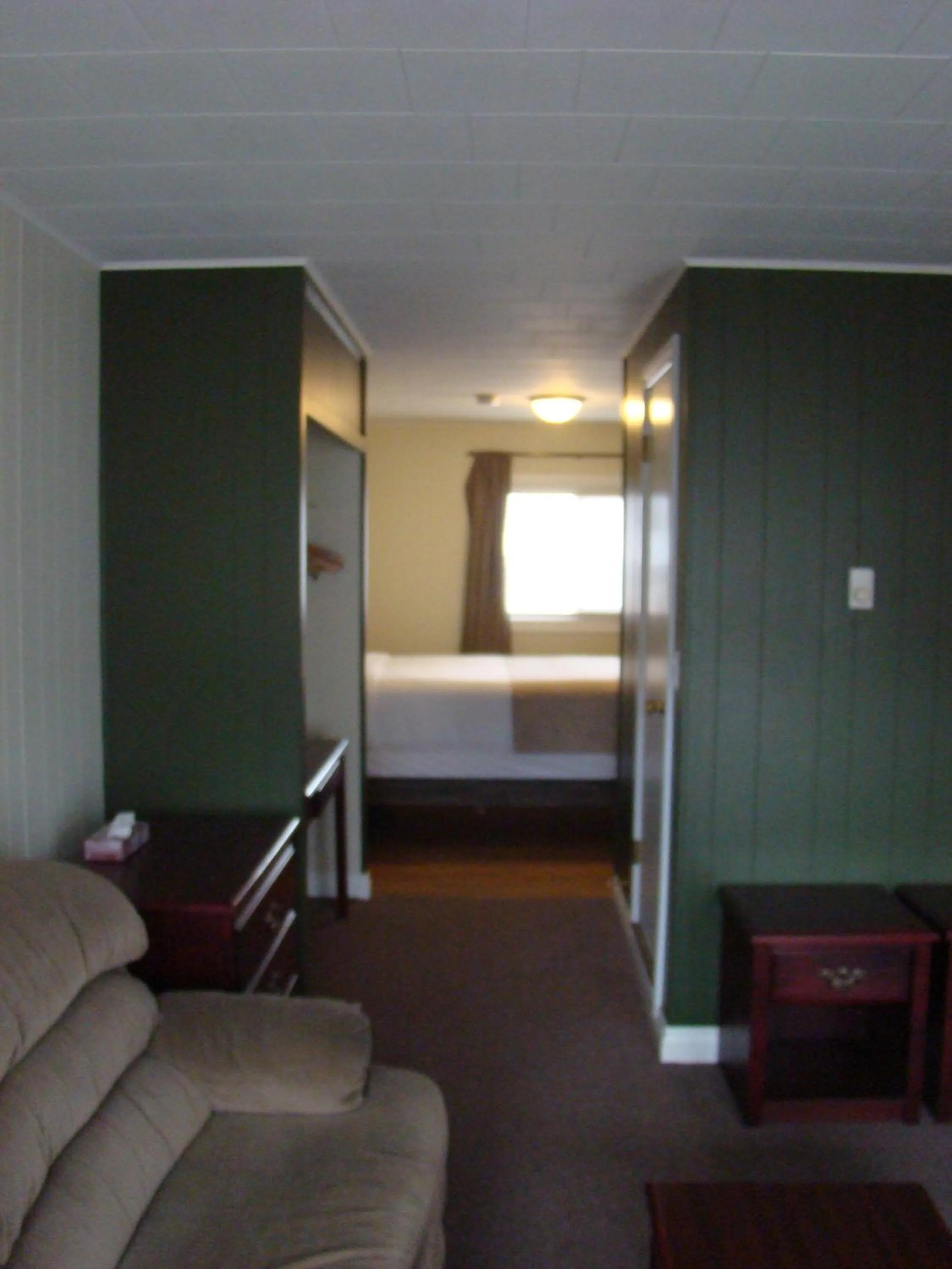 Living room, Bed in Paddock Inn